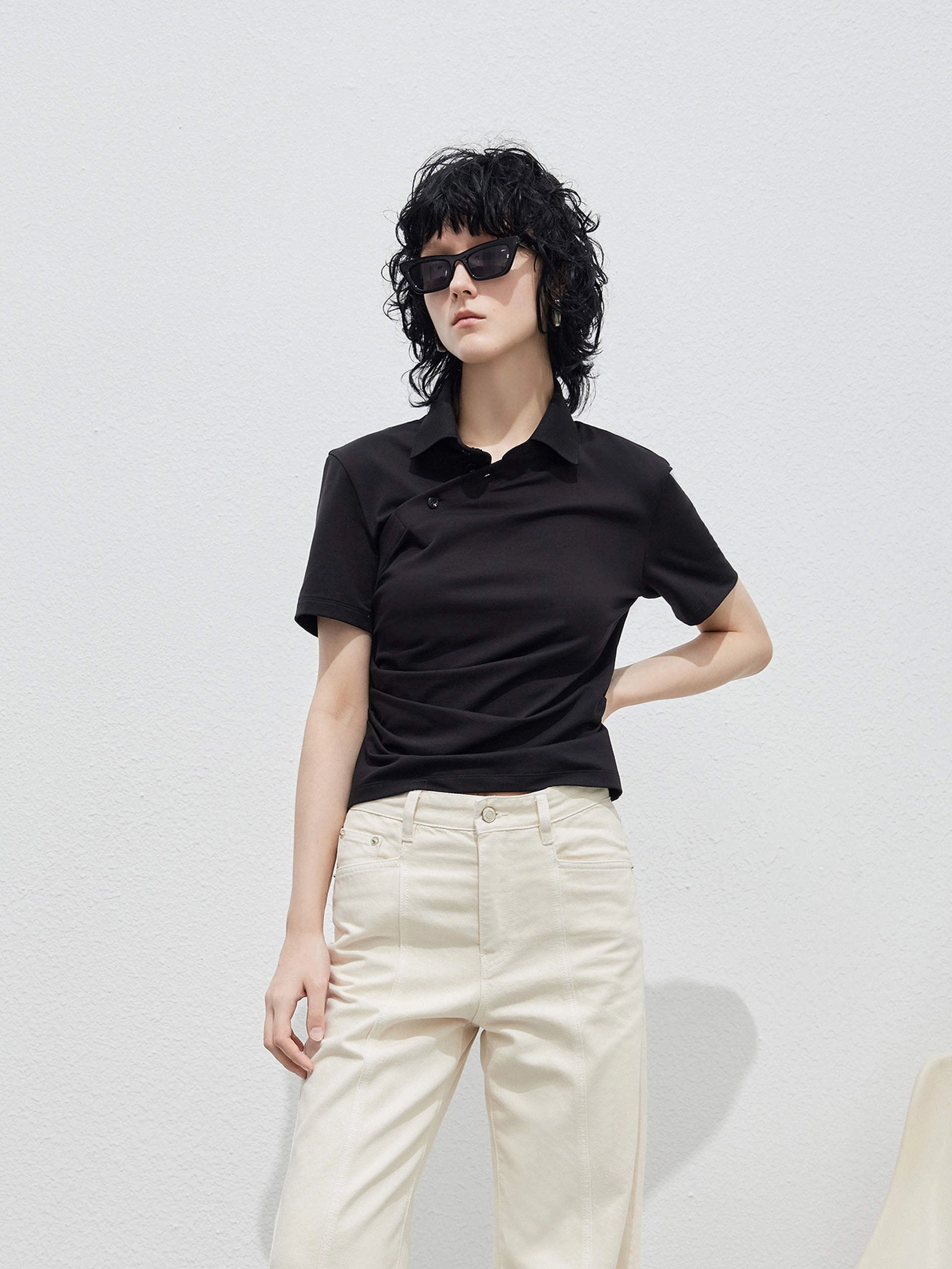 All Season Wear Fabric Fade Resistant Coating Pleated Slanted Placket Top