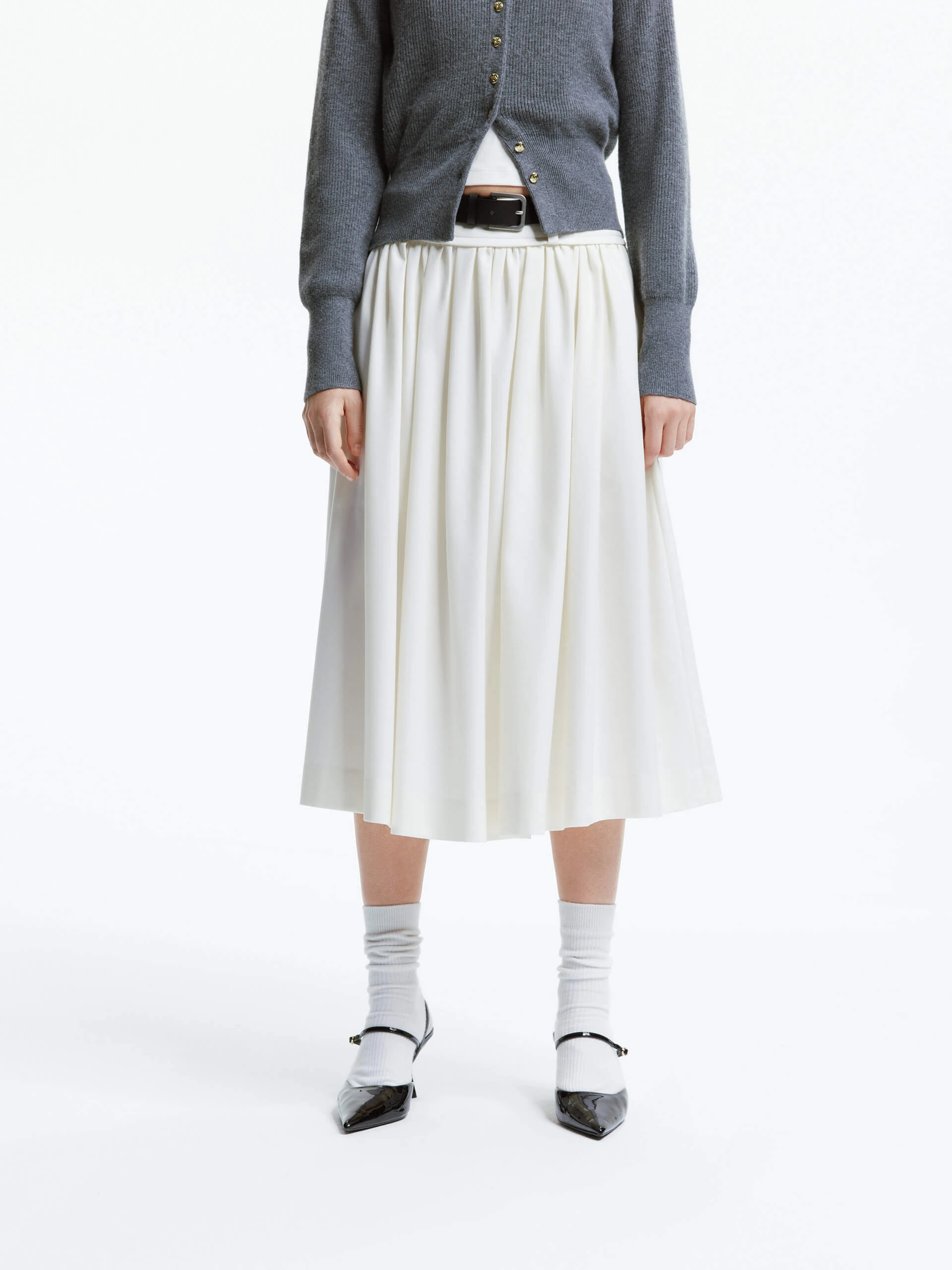 A-line Pleated Skirt with Belt Odor Control Technology