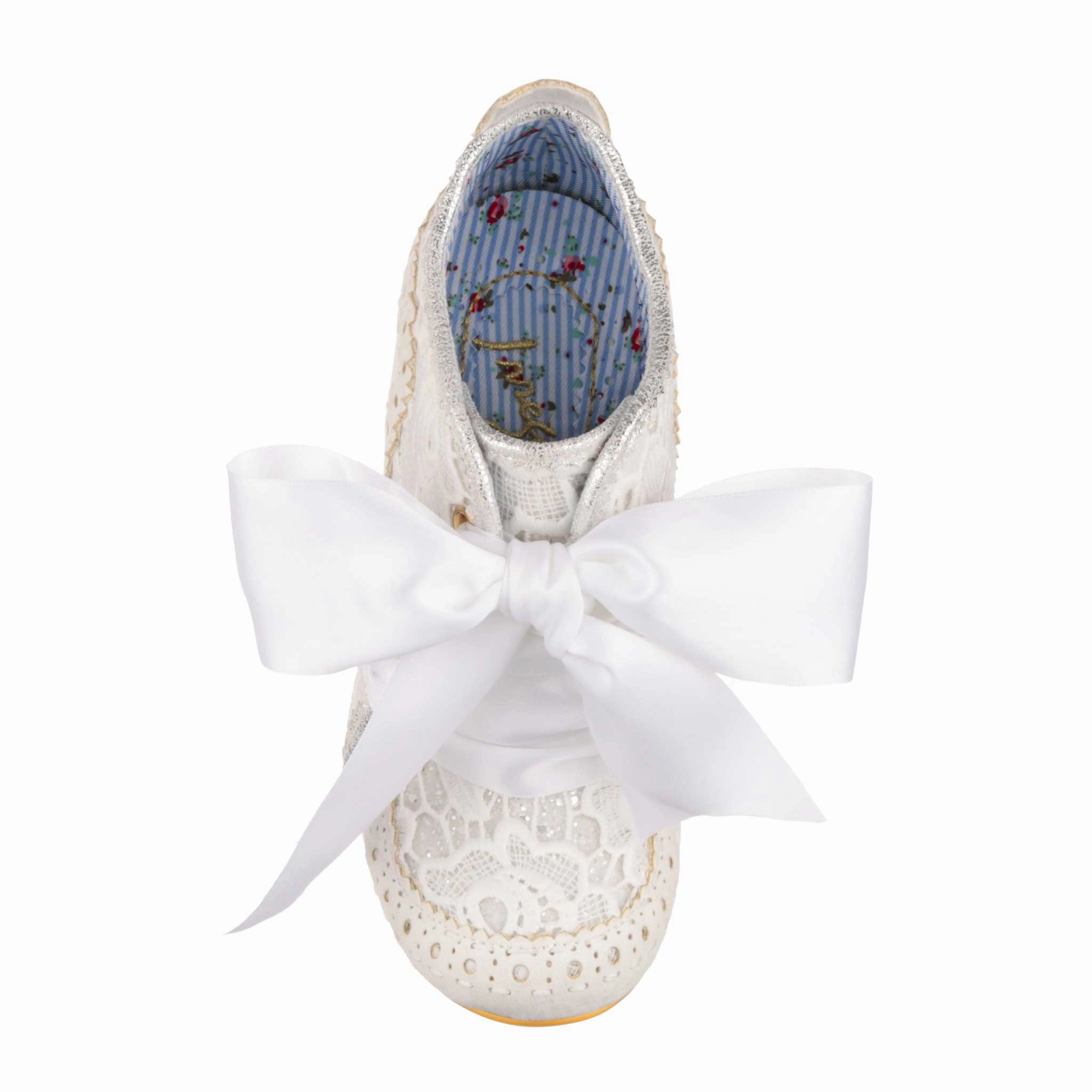 Pointed Heeled Shoes Fashion Mood Abigails Party
