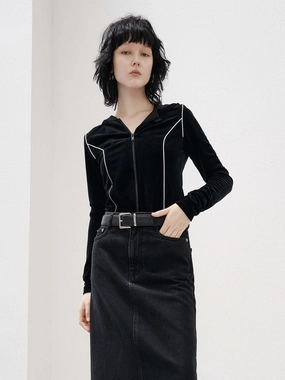 FoldableStructure Double Stitch Seams Hooded Slim Fit Jacket