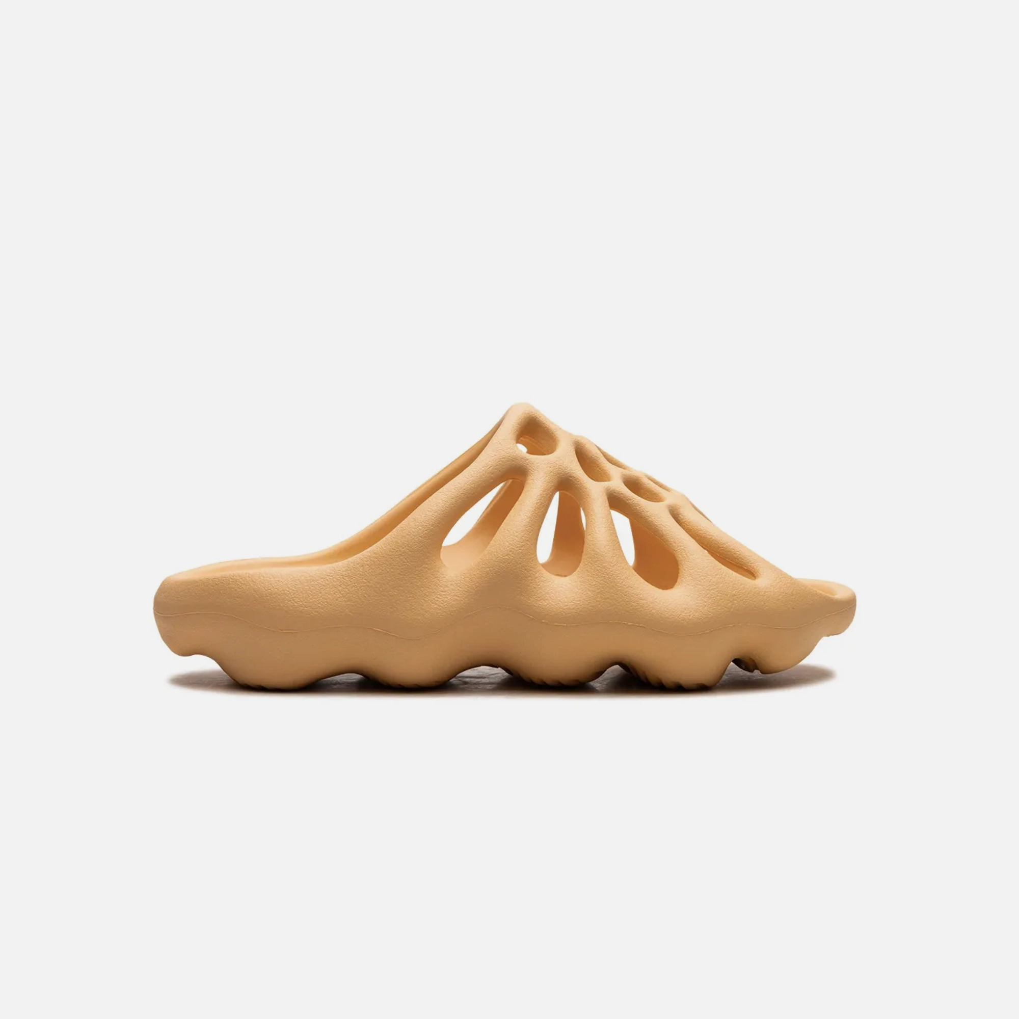 Adidas Yeezy 450 Slide Cream Reinforced Heel Support Crisp Look