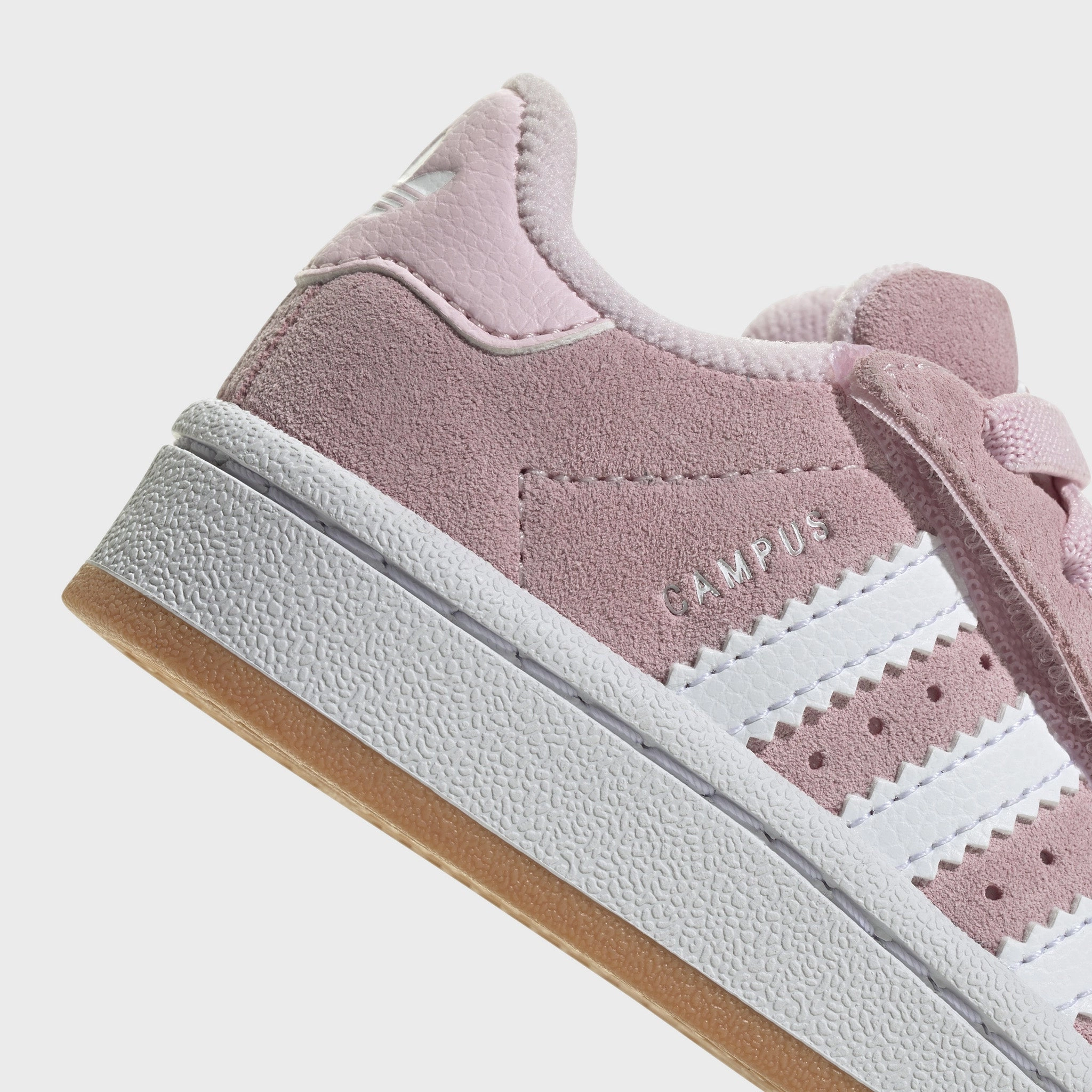 Secure fit adidas Infants' Campus 00s Cloud Pink / White - Gum