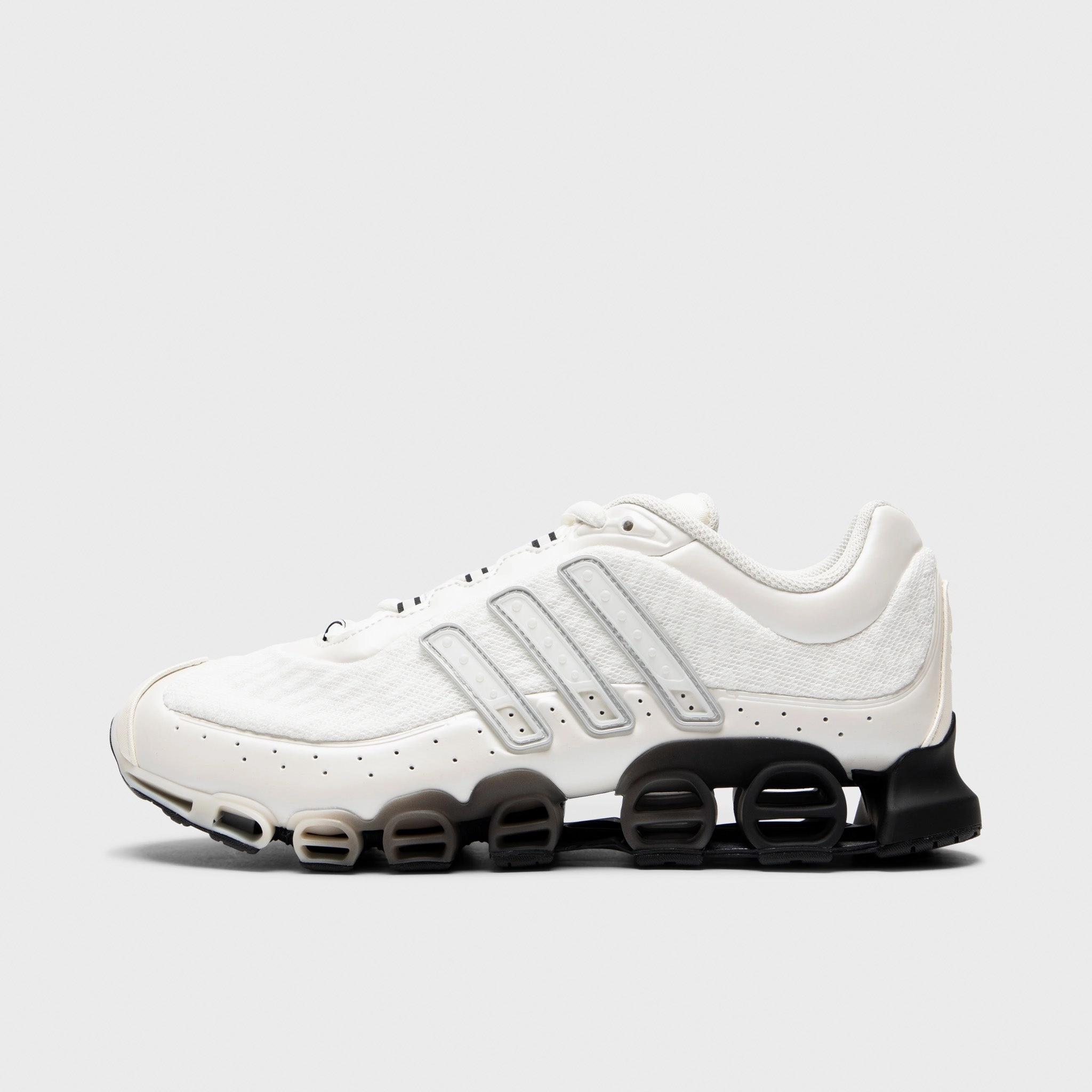 adidas Megaride Zero Metallic Silver / Black Contoured Foot Arch