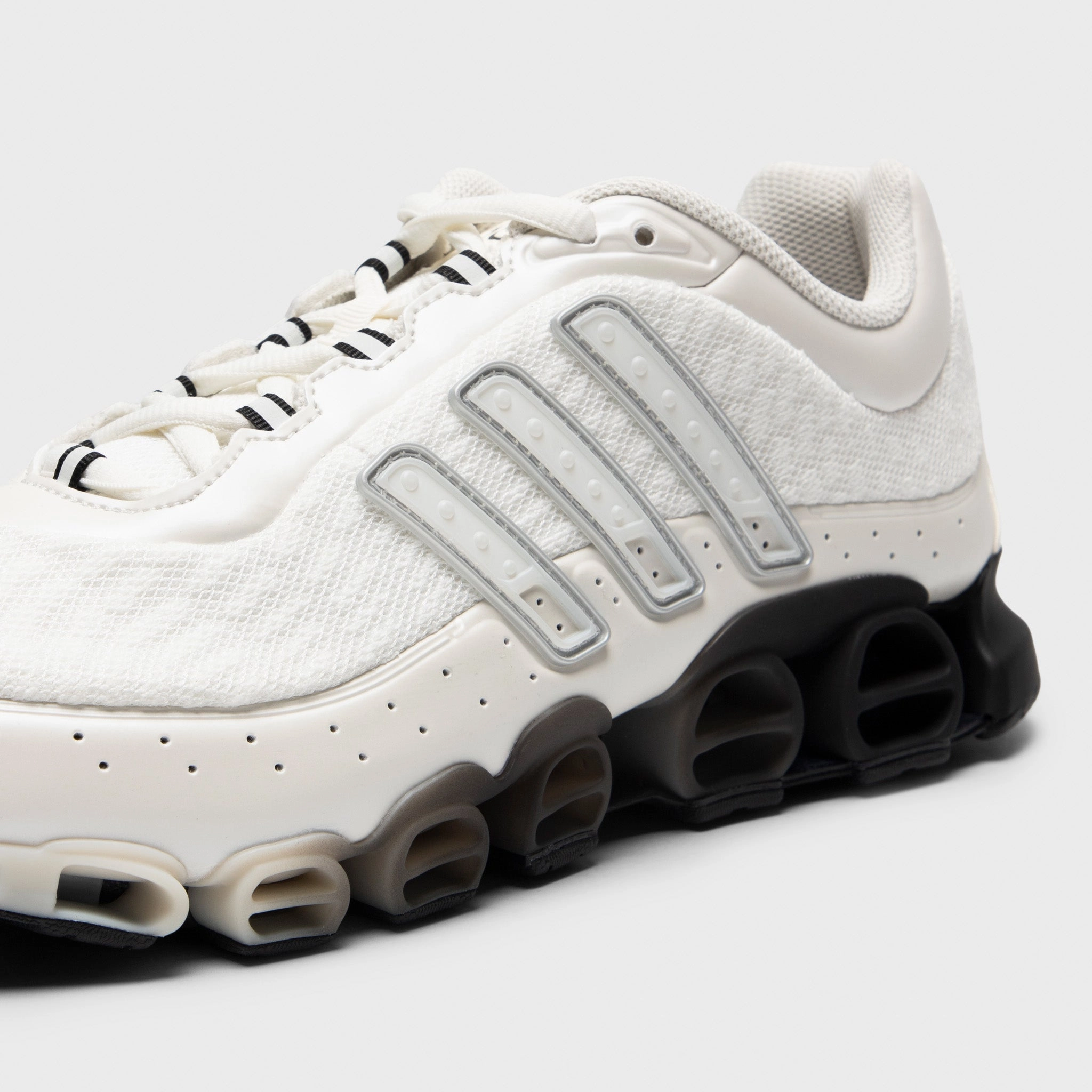 adidas Megaride Zero Metallic Silver / Black Anti   Slip Outsole Comfy Feel