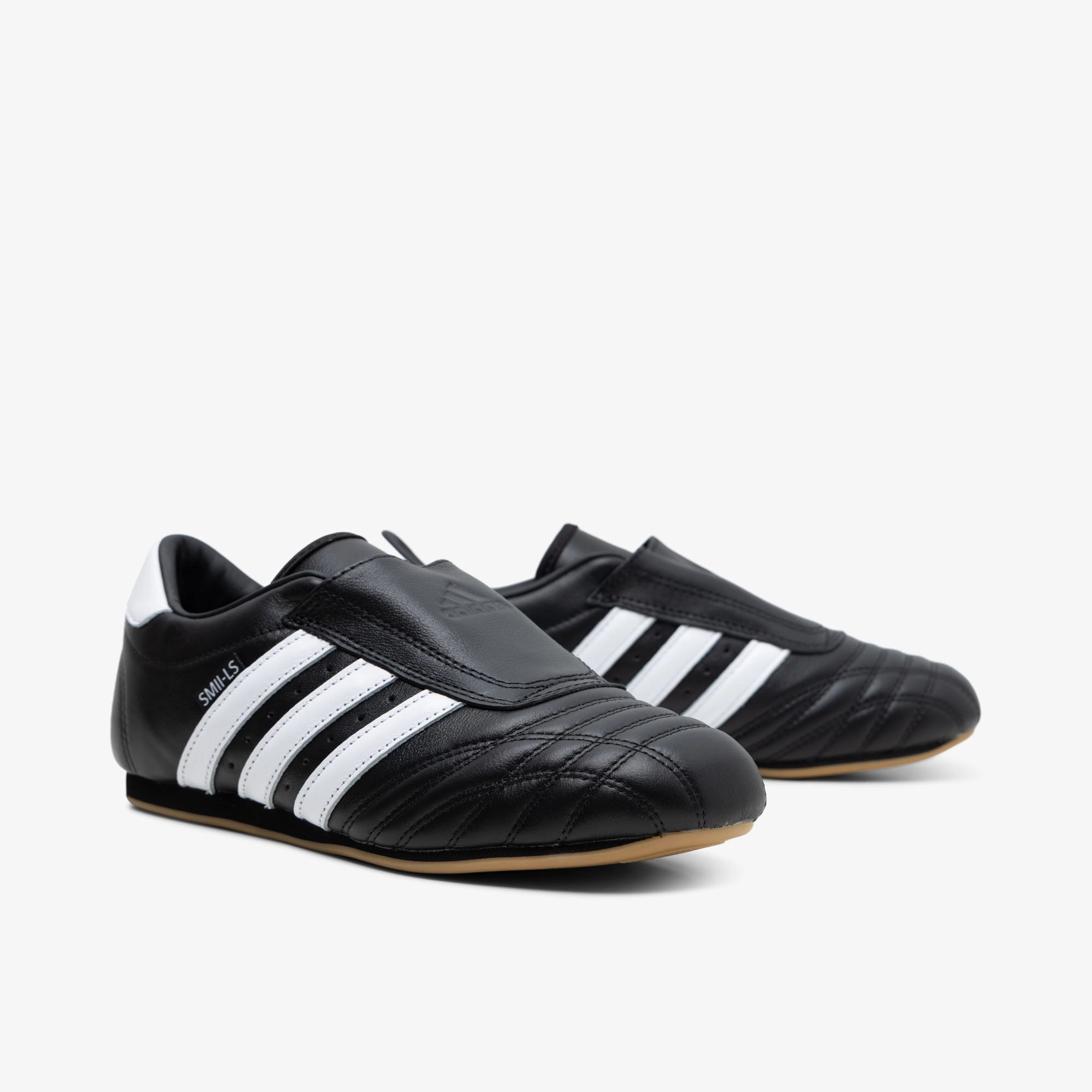 Antibacterial adidas Originals Women's Taekwondo Core Black / Fwtr White - Gum