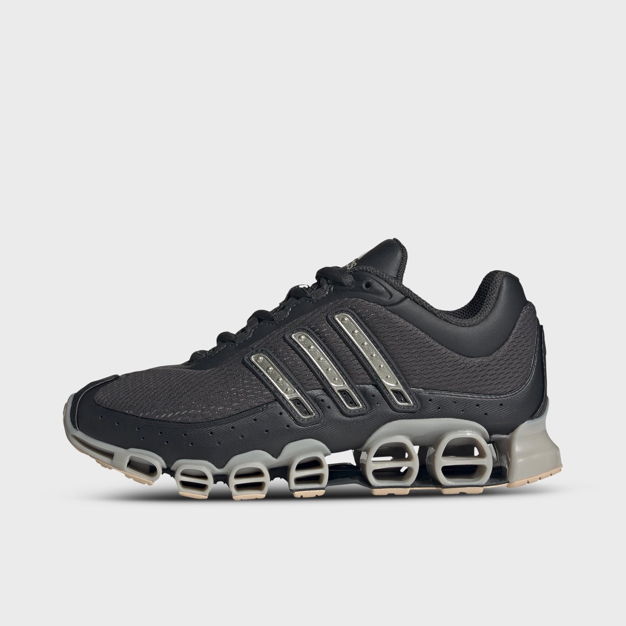 Impact Diffusing Design adidas Women's Mega Ride Carbon / Halo Blush - Champagne