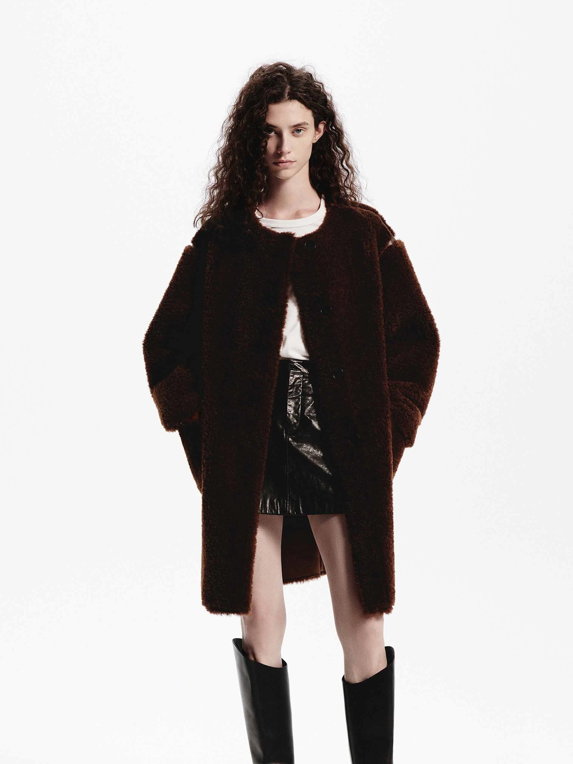 Frictionless Inner Layer Classic Casual Look Faux Shearling Midi Coat