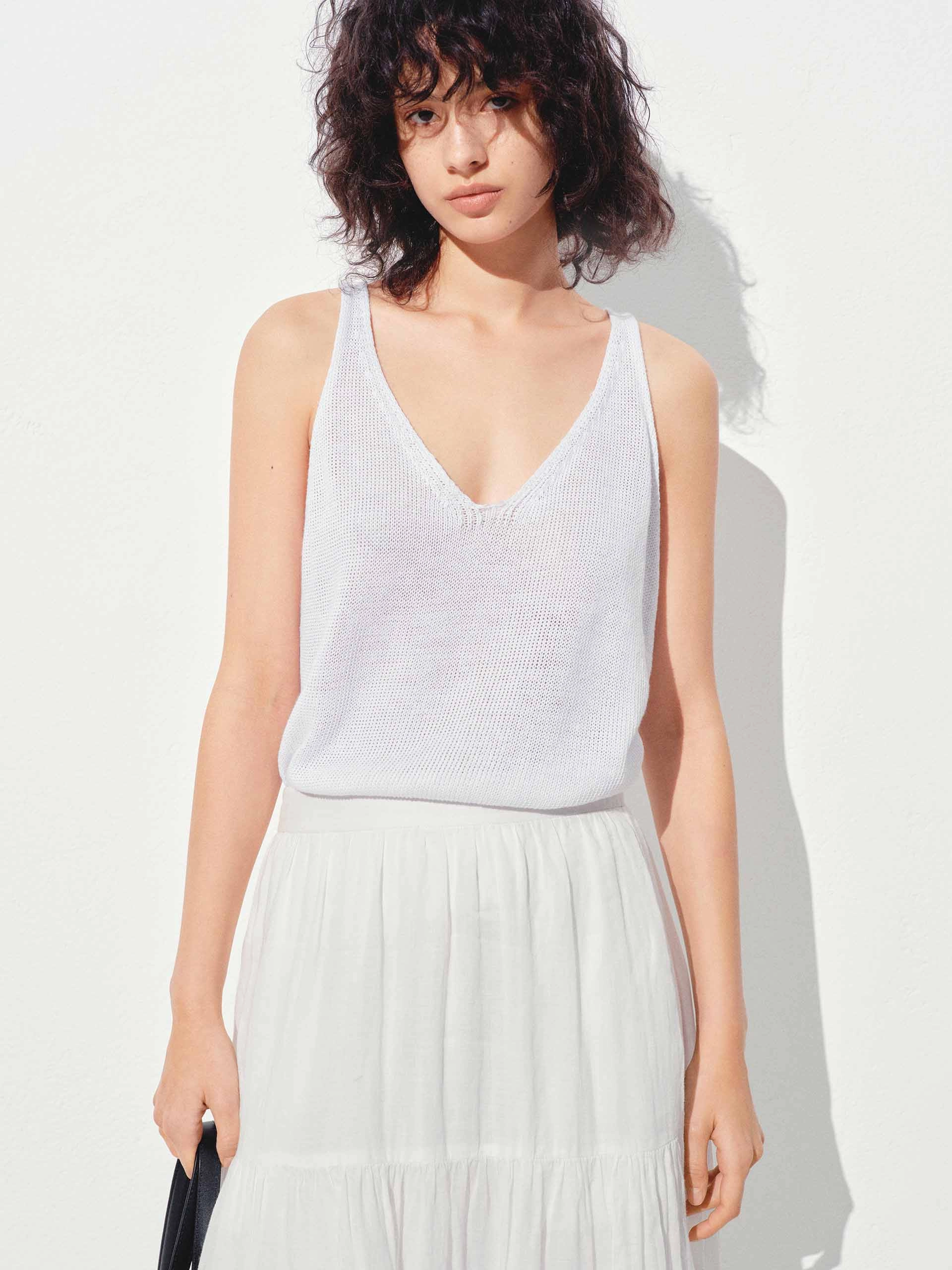 V-neck Linen Cotton Tank Quick Dry Feature
