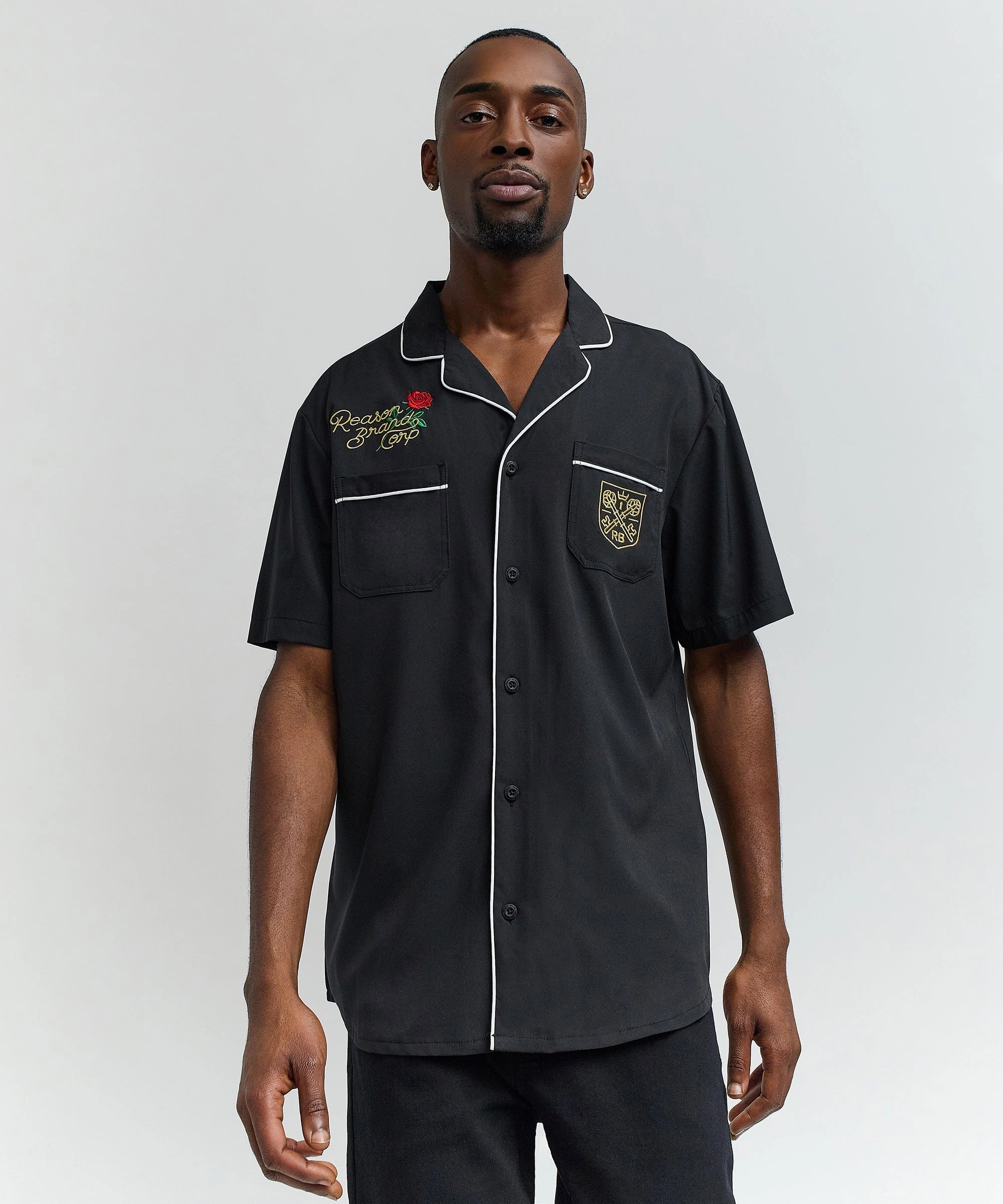 BondedShoulderTaping SeamlessKnitConstruction Clubmaster Short Sleeve Embroidered Button Down Shirt - Black