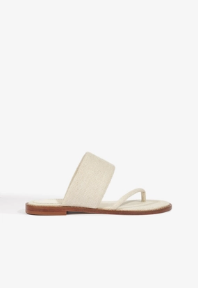 Sporty Design Abrasion Resistant Surface Alba Flat Sandal