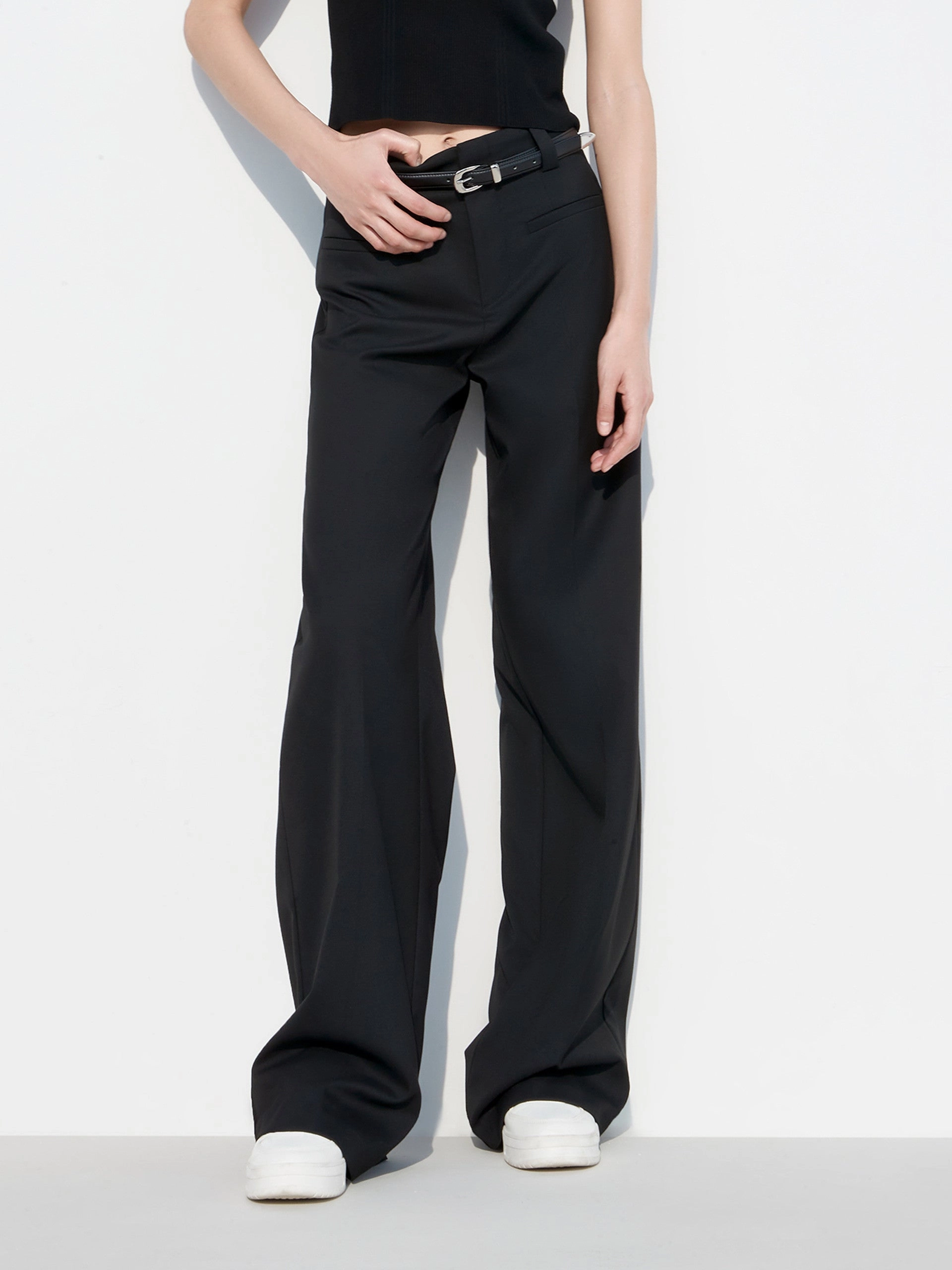 Rubberized Hem Moisture Lock Technology Patch pockets Straight Pants