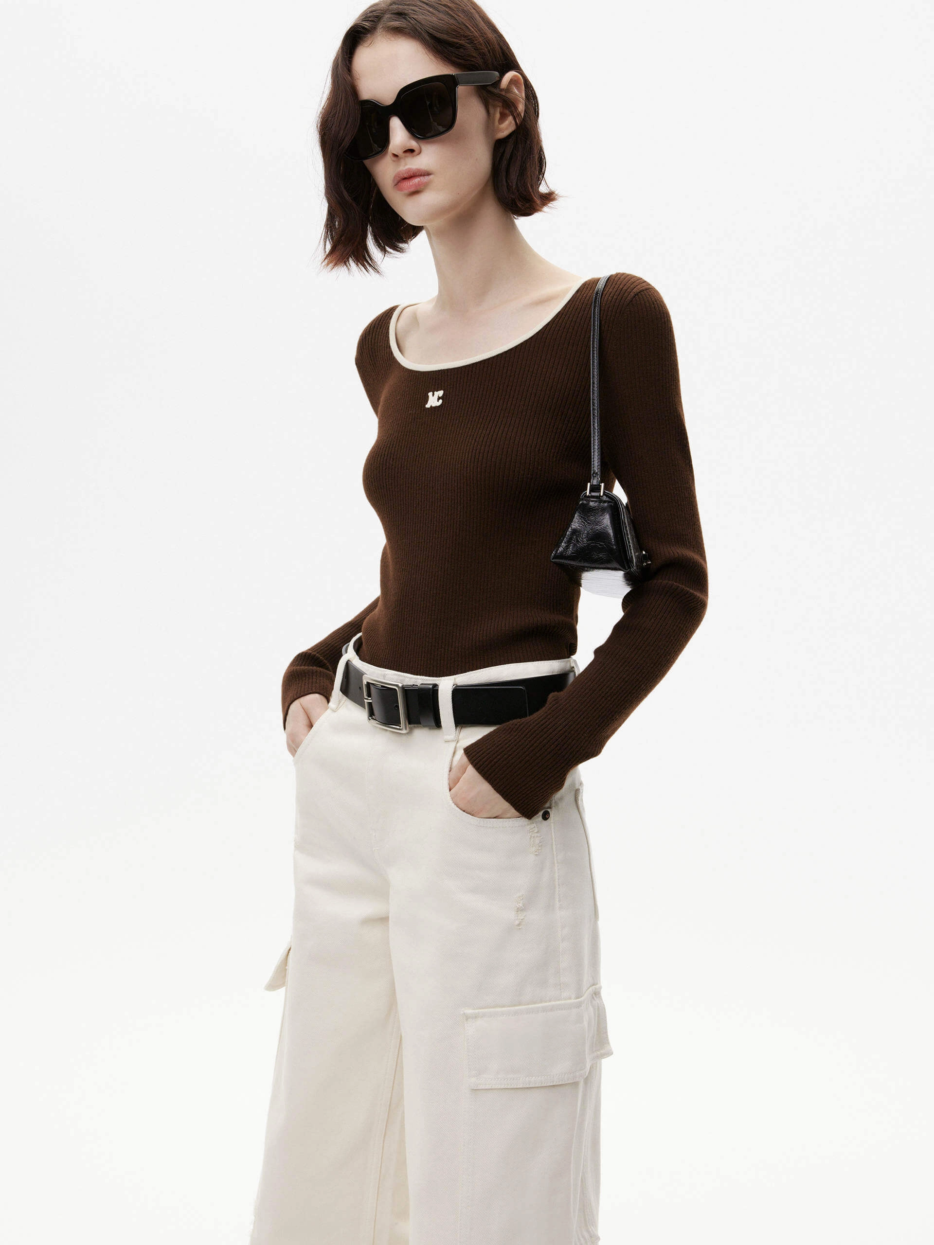 LightweightConstruction Reinforced Shoulder Include Wool Knitted Top