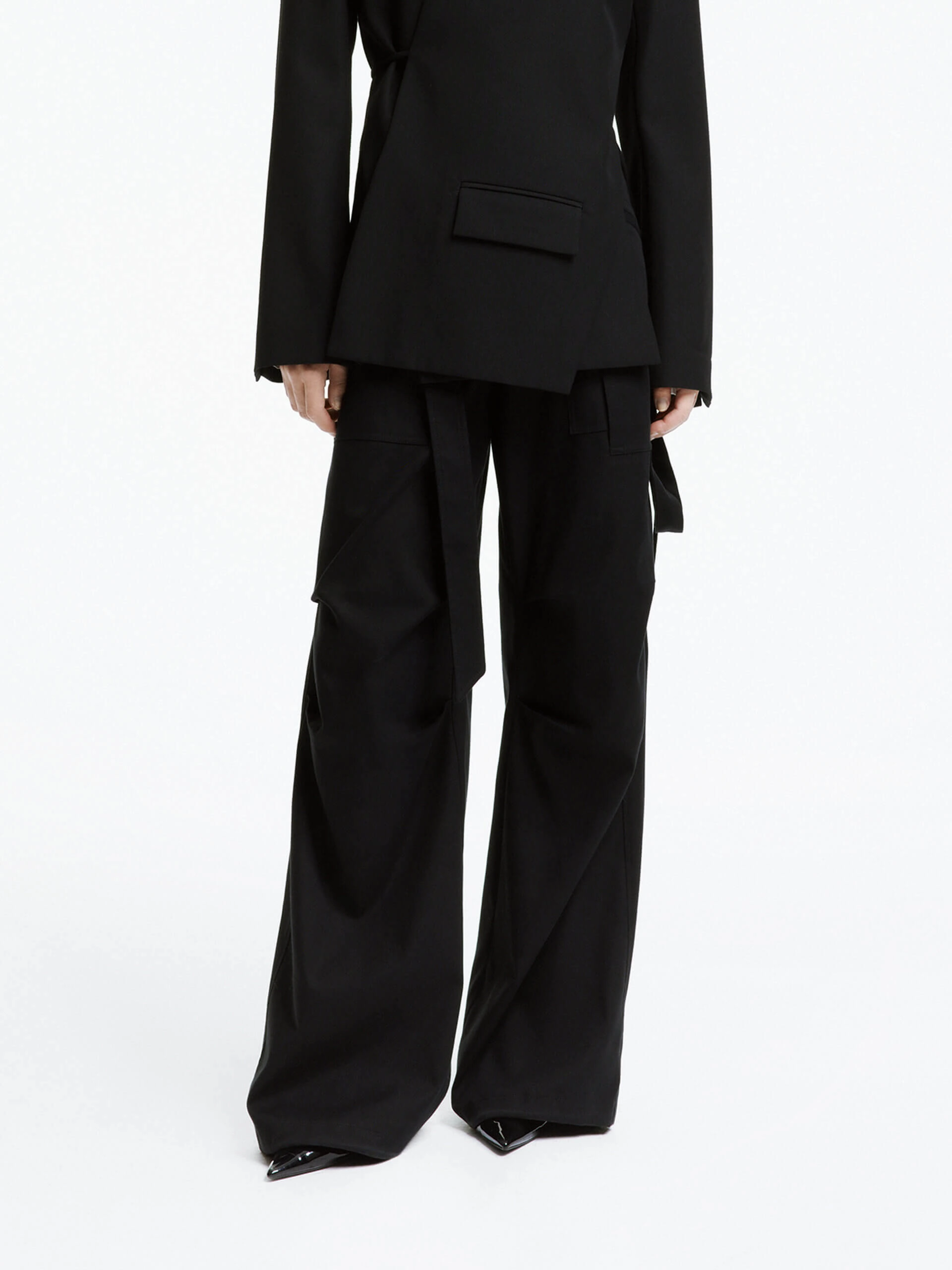 TailoredSilhouette Straight Leg Cargo Pants