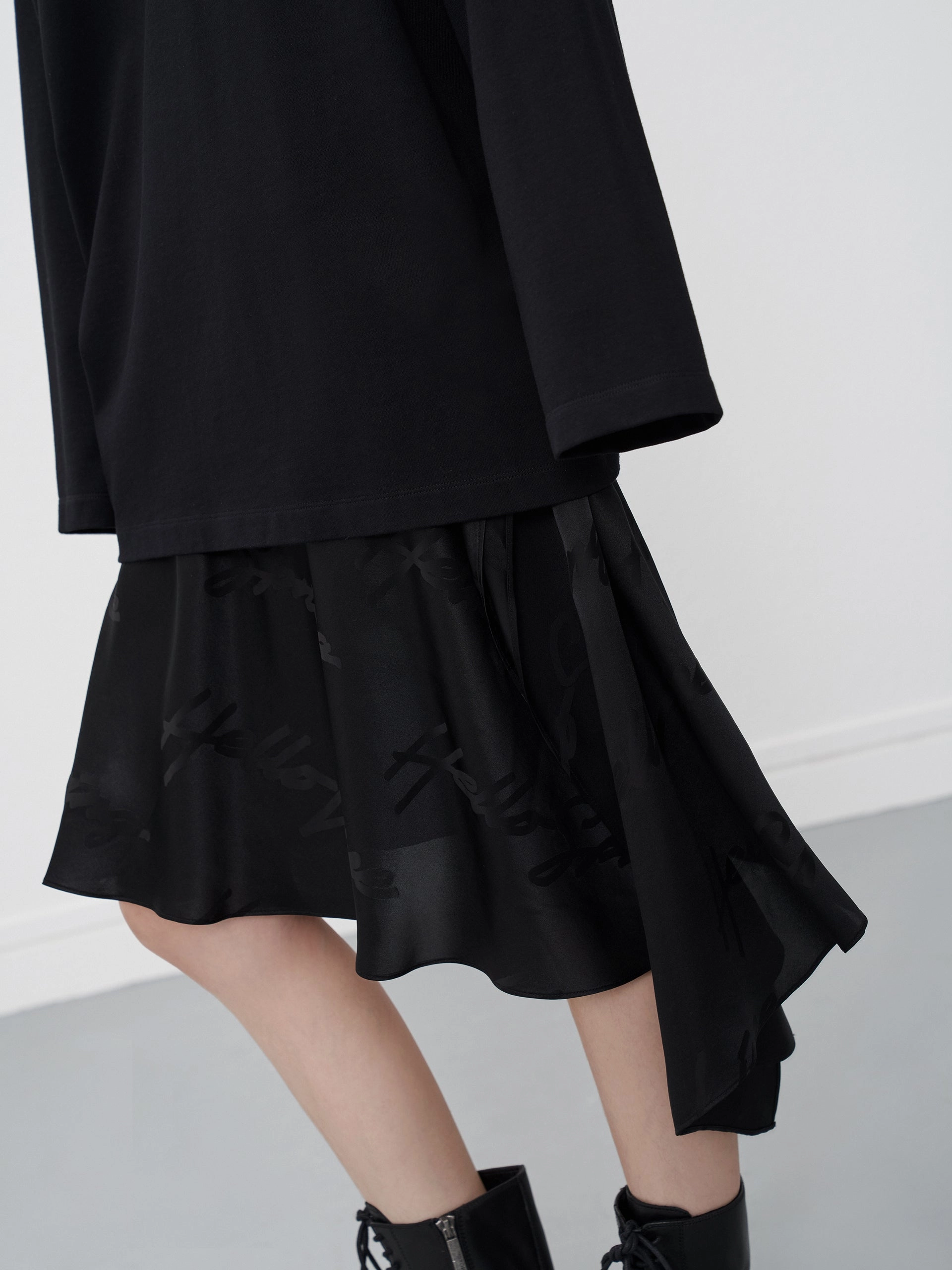 Asymmetric Jacquard Skirt Sweat Wicking Lining