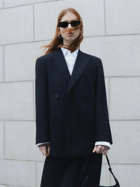 Concealed Zippers Back Cutout Tie Blazer