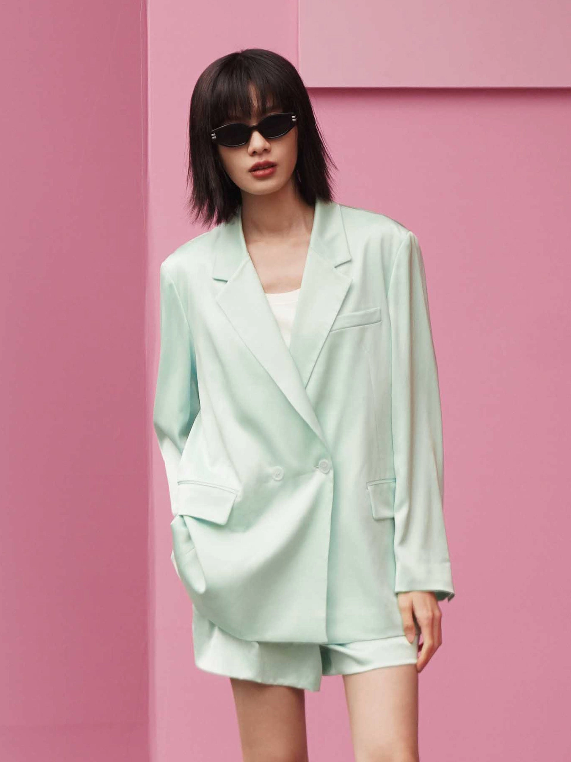 Back Deconstructed Cutout Blazer Roll Up Storage Design