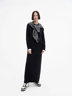 polka-dot Luxe Comfort Back Slit Maxi Dress