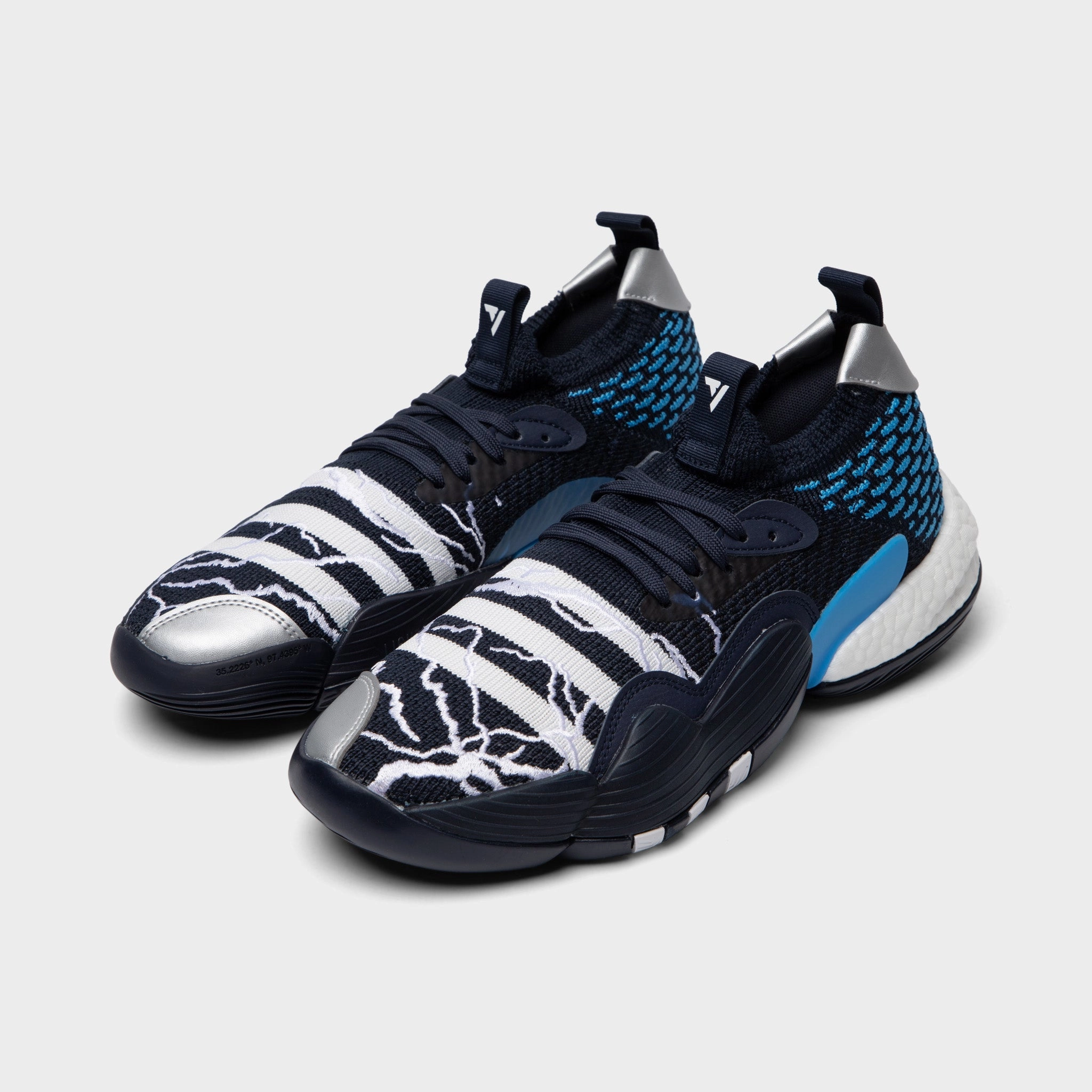 adidas Trae Young 2 Legend Ink / Cloud Ink - Pulse Blue Wide Base Design