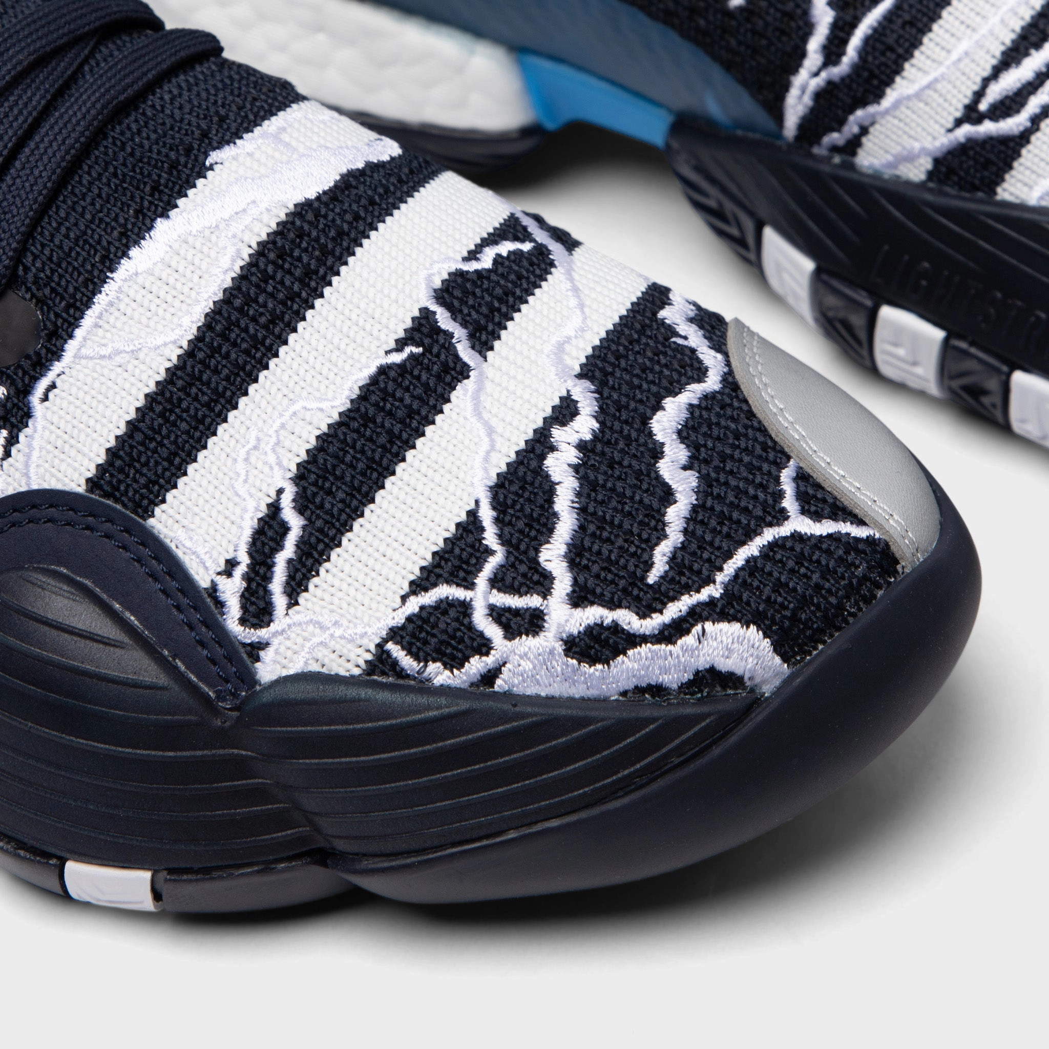 adidas Trae Young 2 Legend Ink / Cloud Ink - Pulse Blue sports