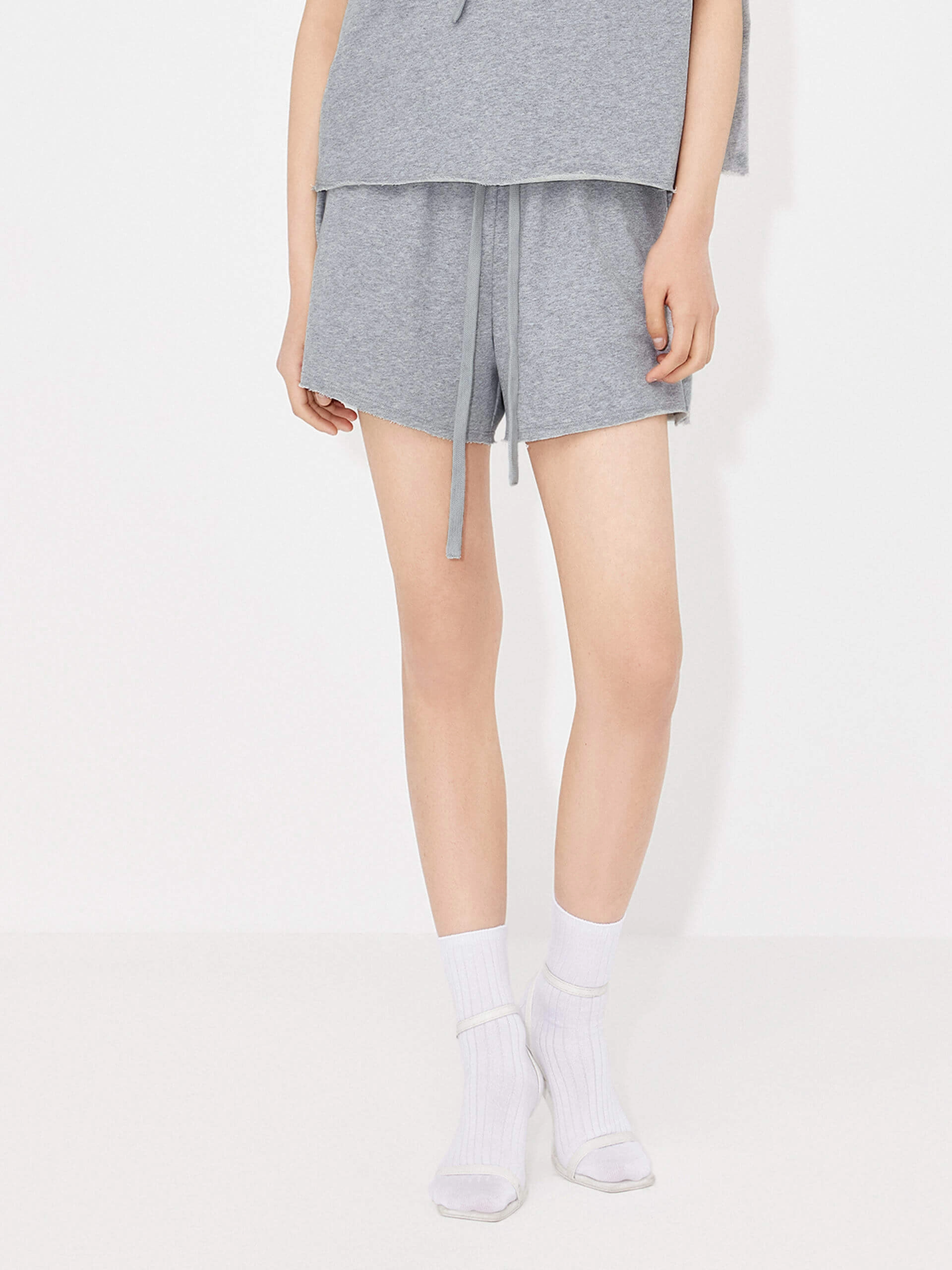 Drawstring Waist Shorts Smooth zipper closure Breathable Material