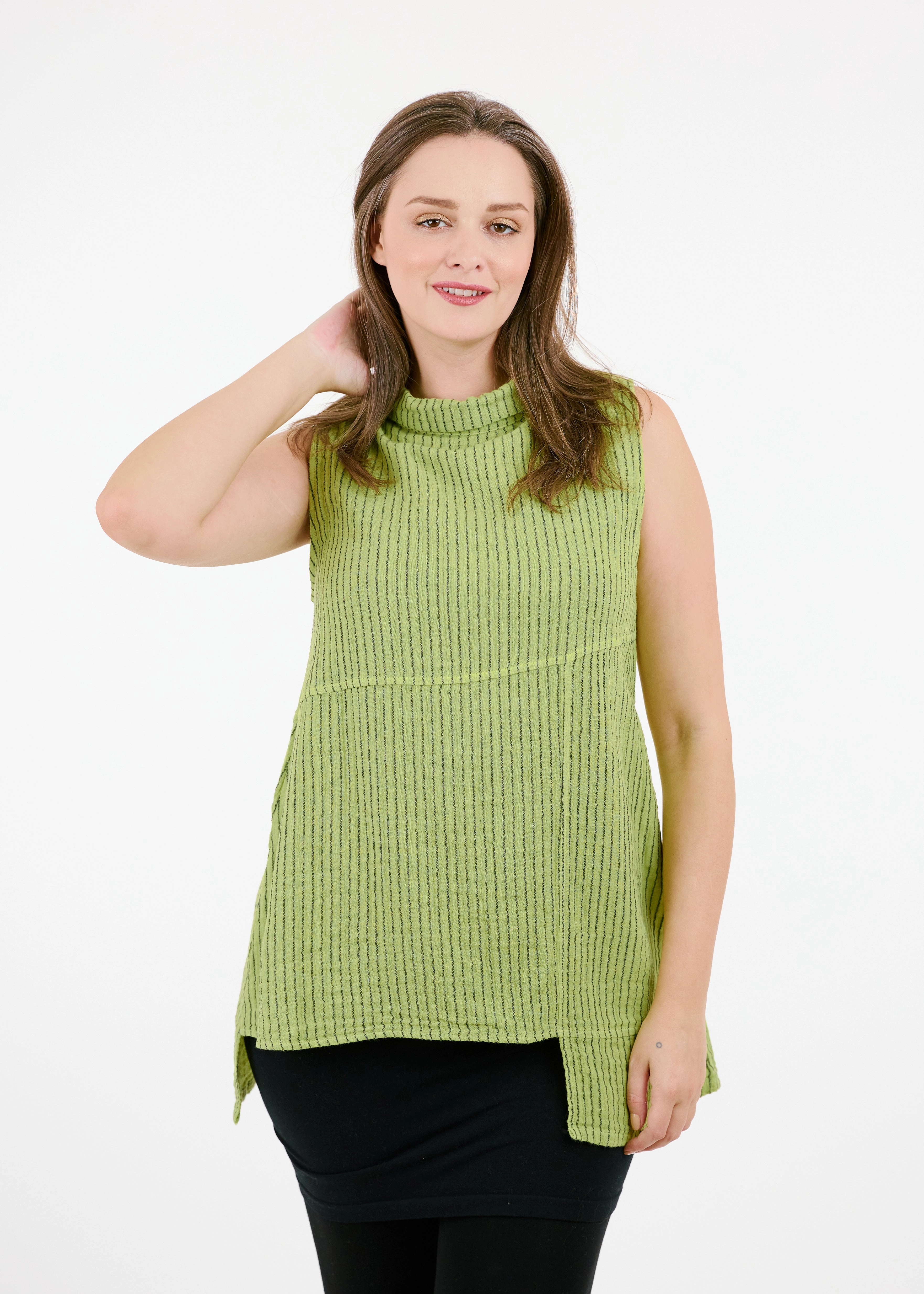 Verbena Top MultiPocket Configuration Textured Weave Pattern