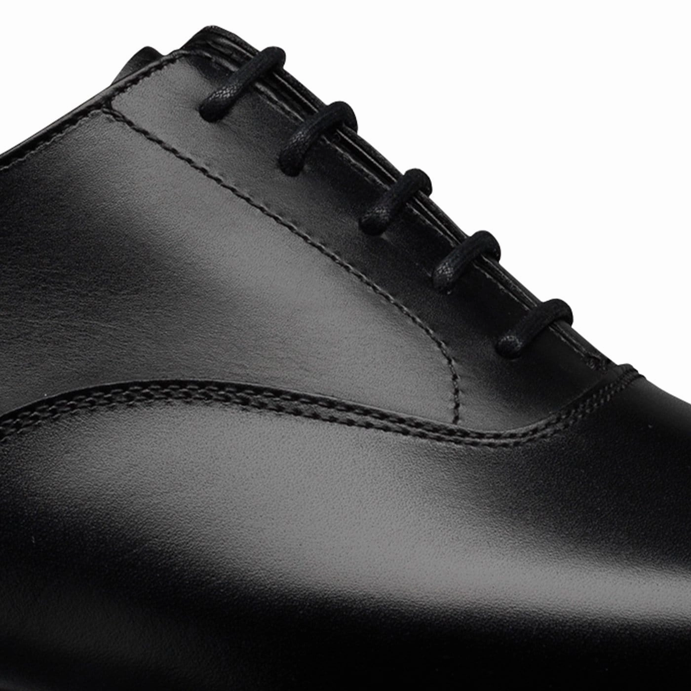Audley Black Calf Slim Profile Event Look