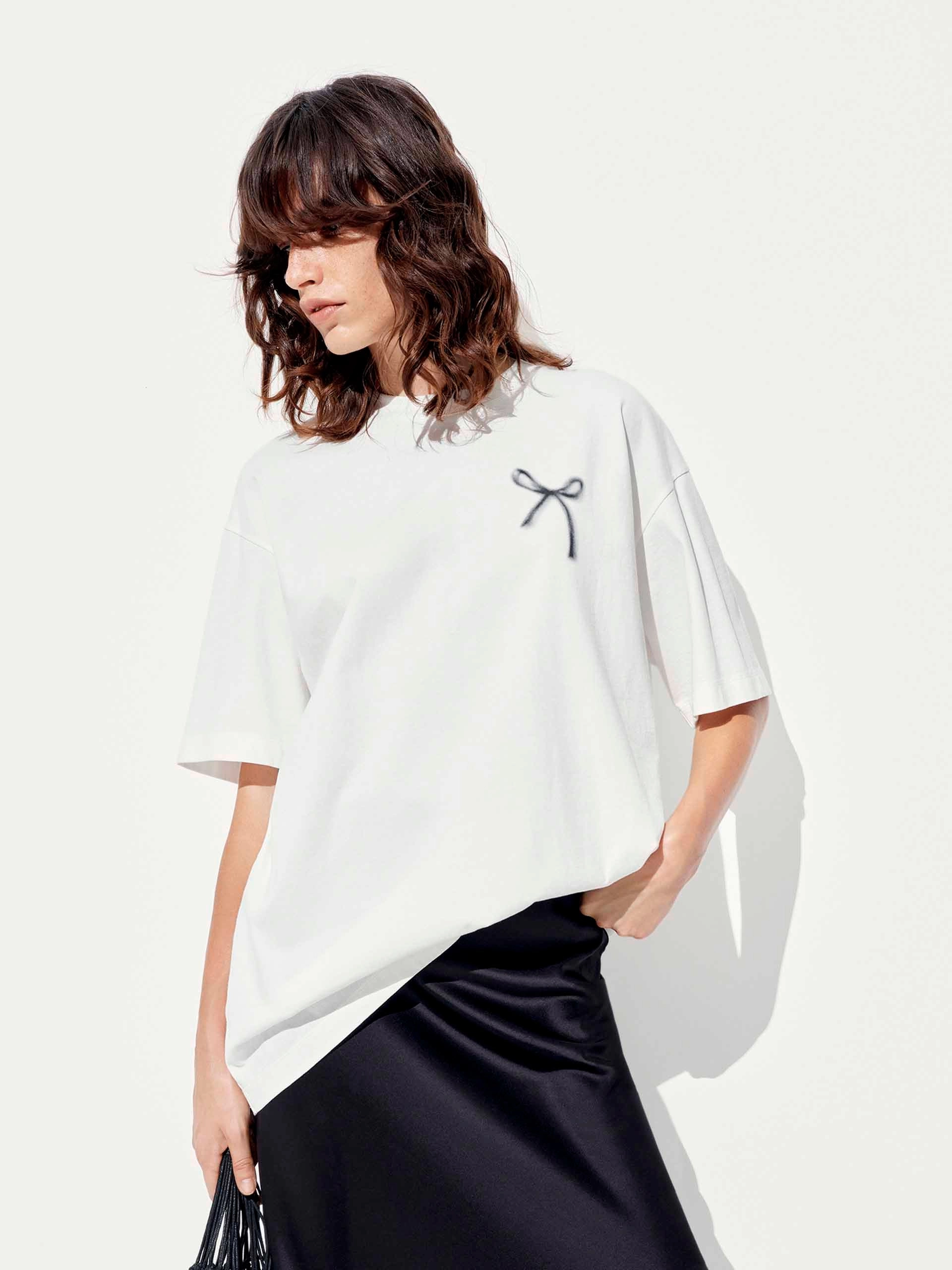 Bow Print Short Sleeves T-shirt Value for Money City Fashion Look