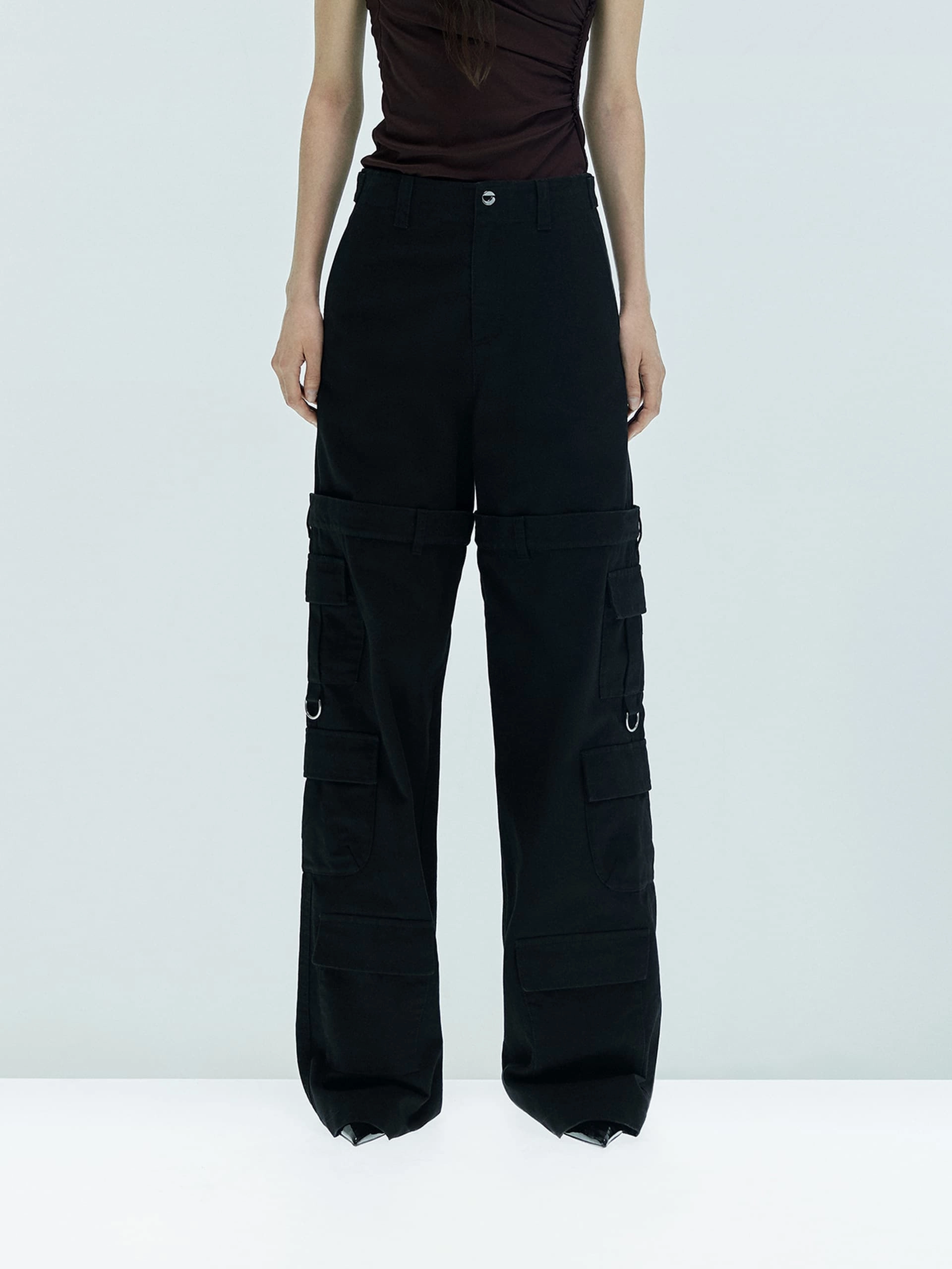 Adaptable Fit Paneled Detail Cargo Pants