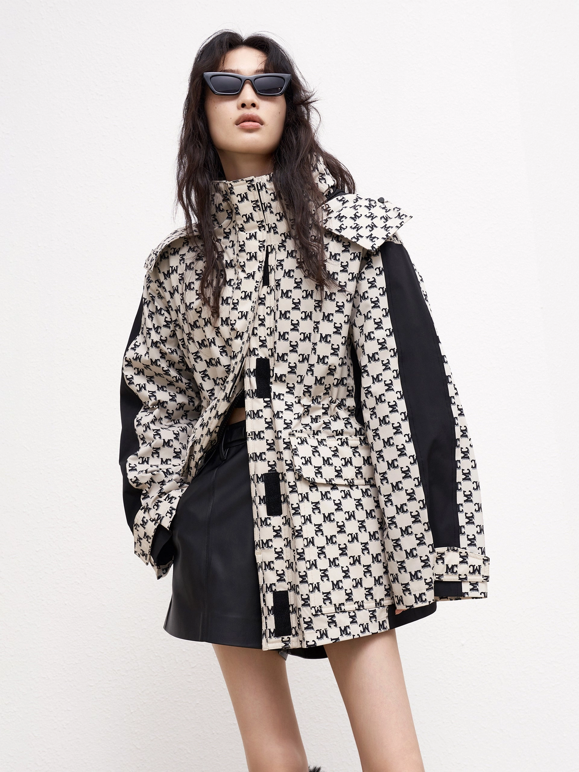 Reinforced Zippers Contrast Quilted Jacquard Down Jacket