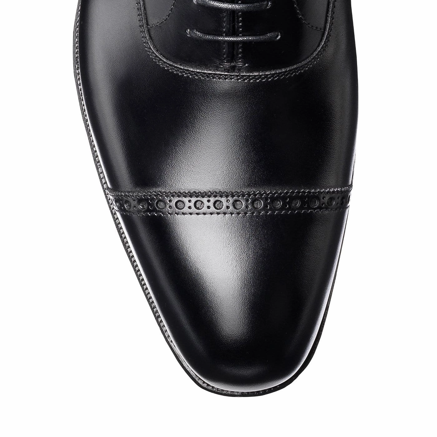 Sleek Silhouette Smooth Leather Oxfords Belgrave Black Calf