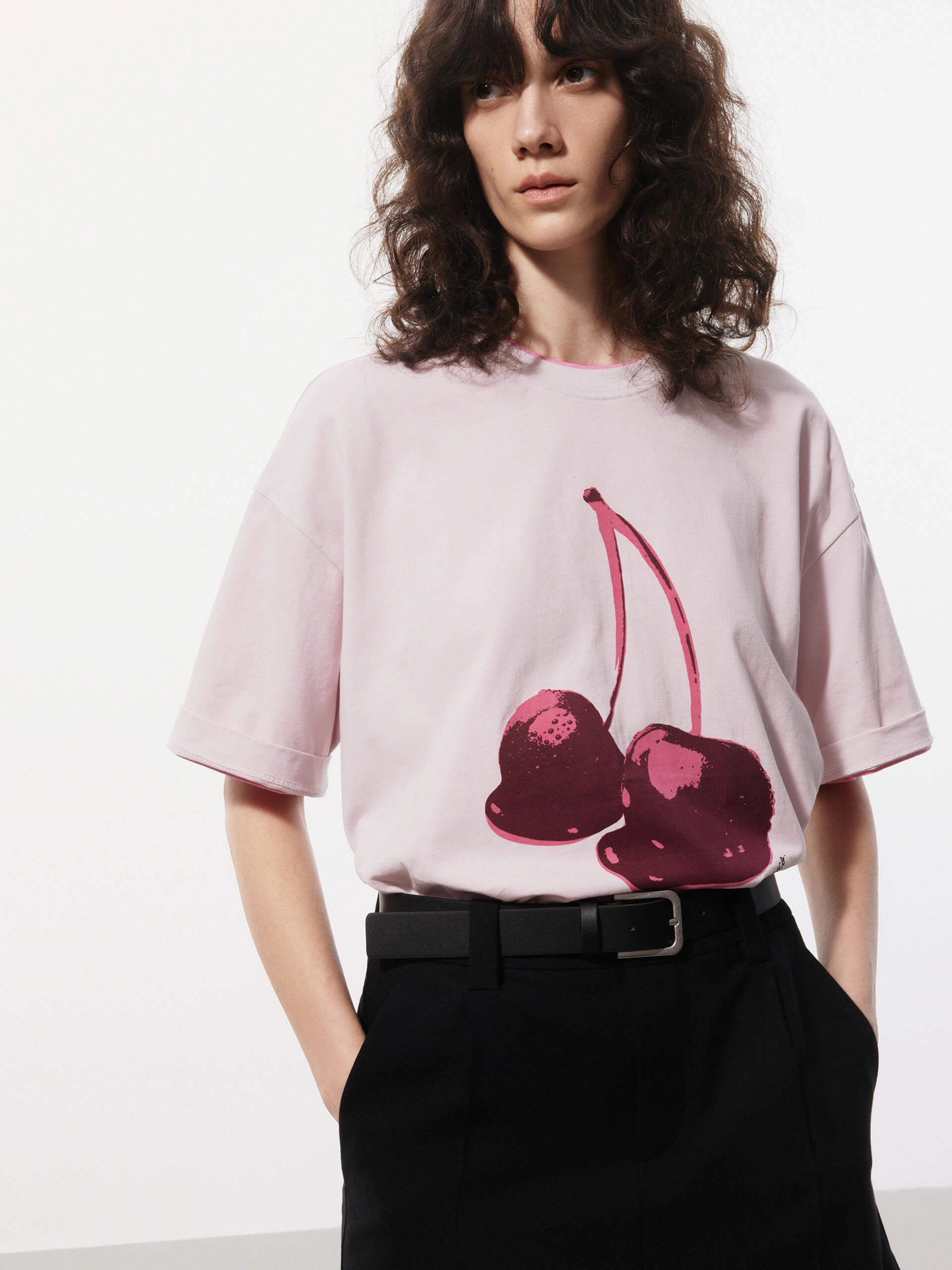 UV protection layer Cherries Pattern Cotton T-shirt