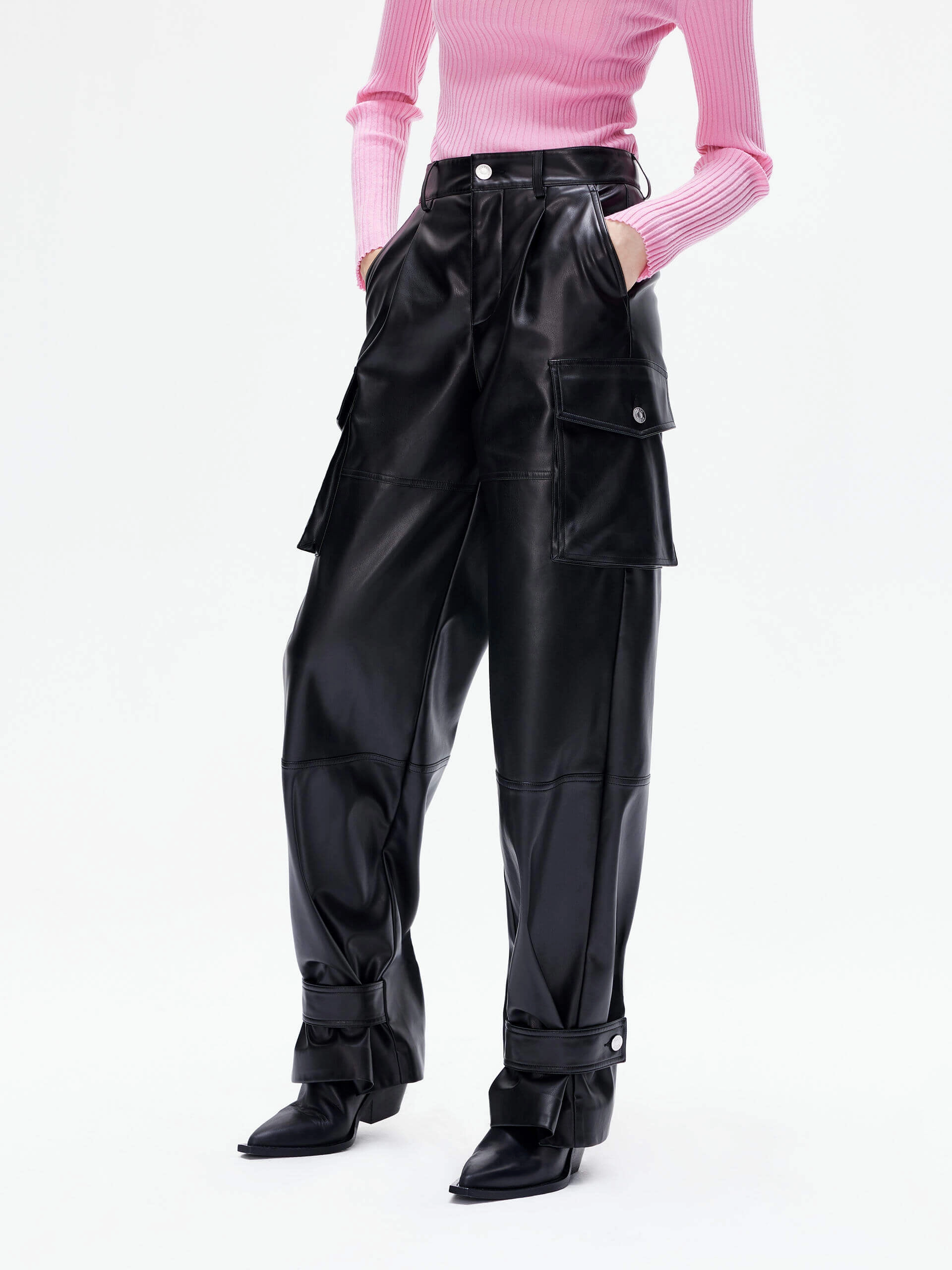 Cargo PU Leather Pants Hip Friendly Pockets City Ready