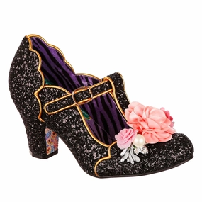 Dress Footwear Carriage Ride