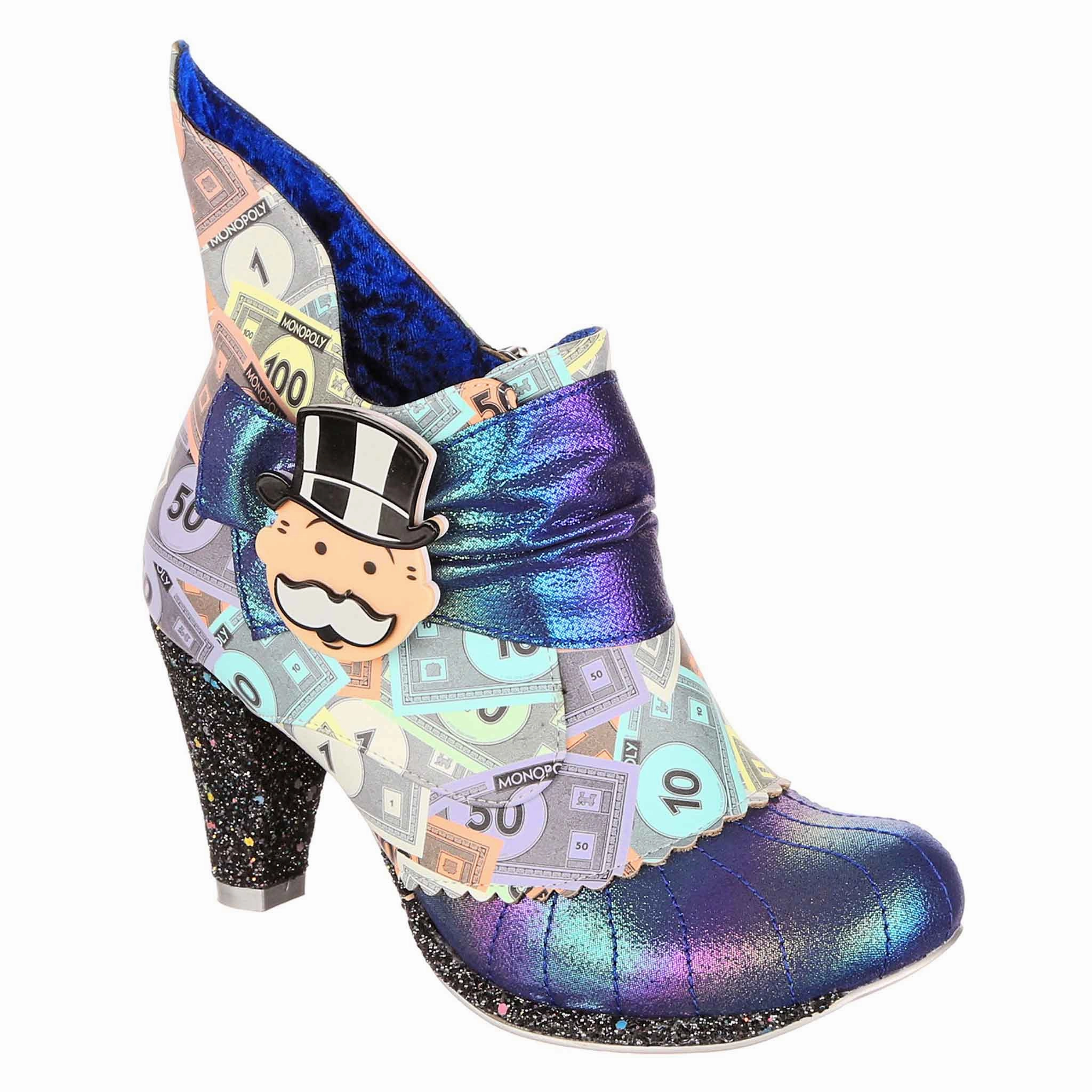 Cha Ching Round Toe Sturdy Build