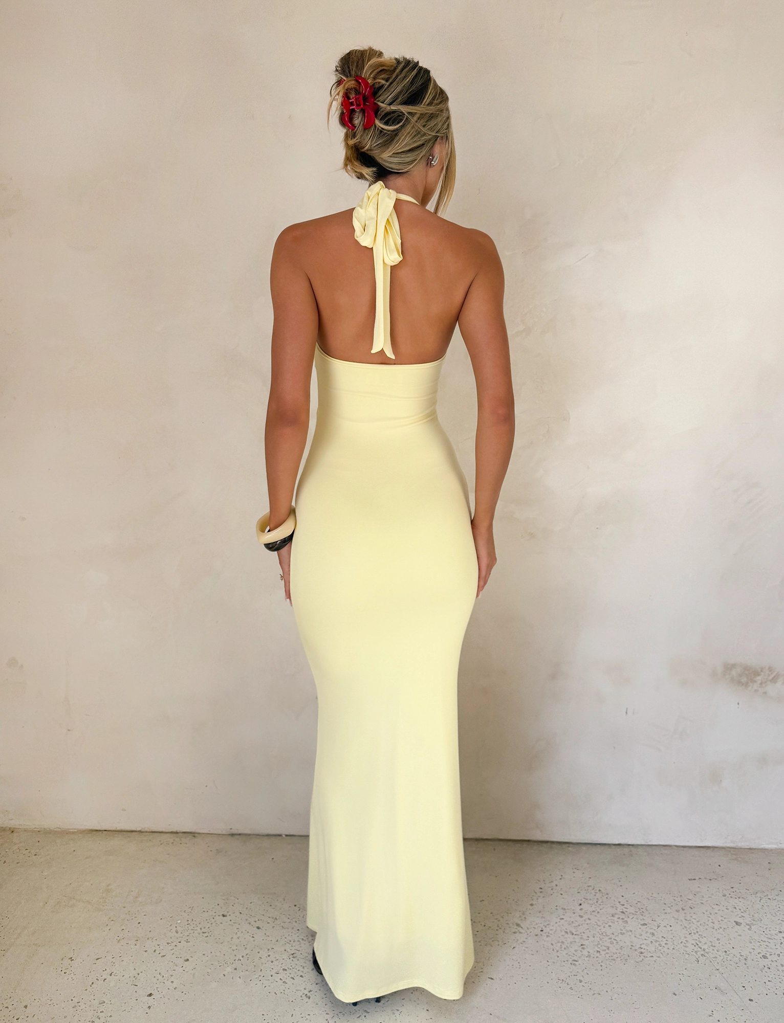 Fluid Cut Mermaid-Hem ZENEVA MAXI DRESS - LEMON