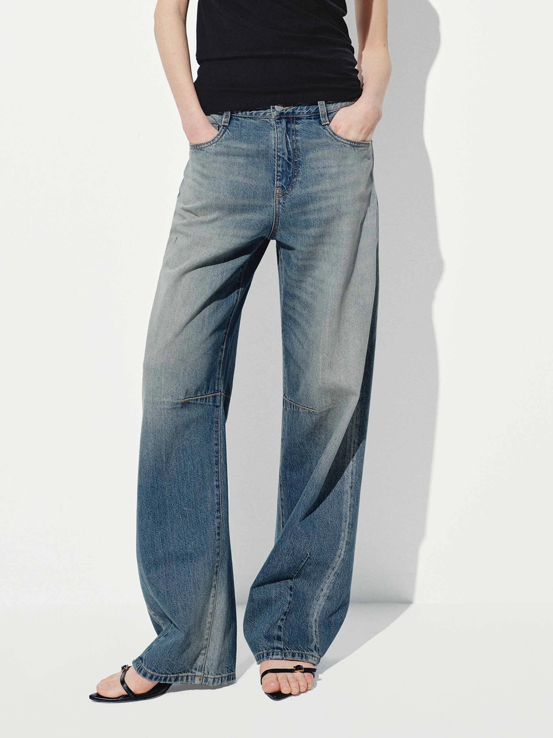 Vintage Barrel Leg Jeans Effortless Layer