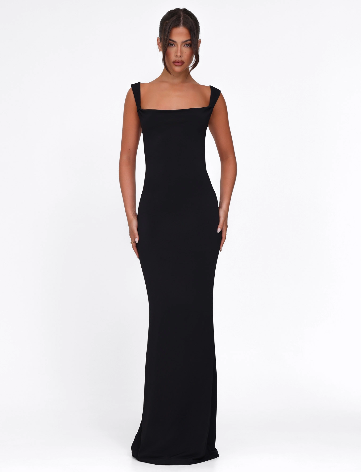 Elegant Wearable Timeless and Comfortable ZITA DRESS - BLACK