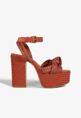 Simple Glam Khari Platform Sandal