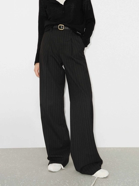 Tagless Labeling Pinstriped Wool Pants