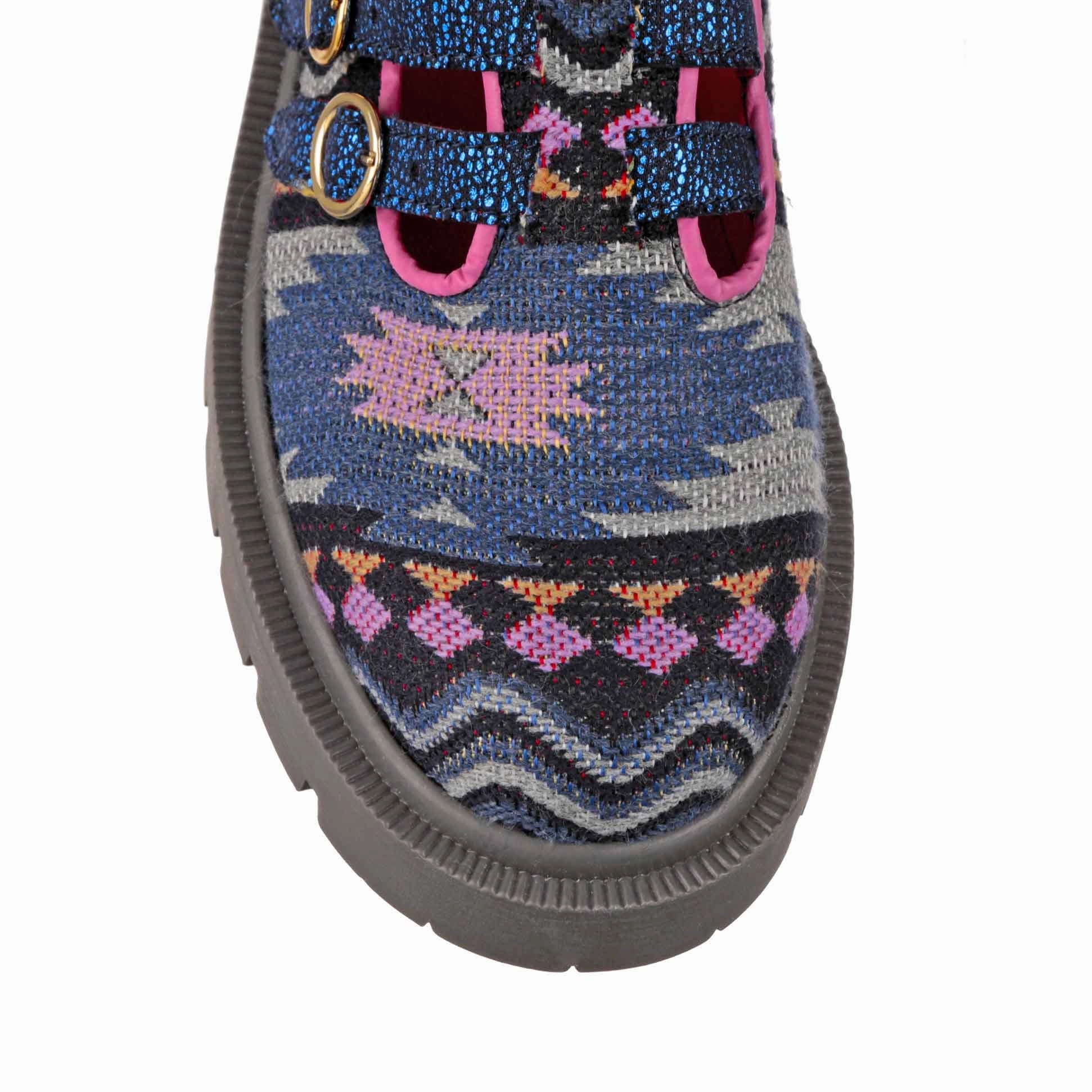 Comfortable Slip-On Metal Buckle Piccadilly