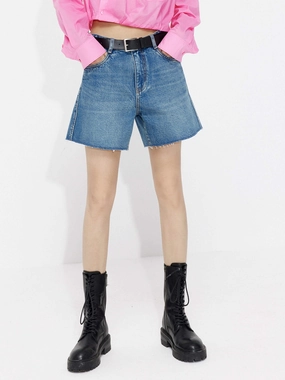 Flexible Comfort Performance Ready Raw Details Denim Shorts