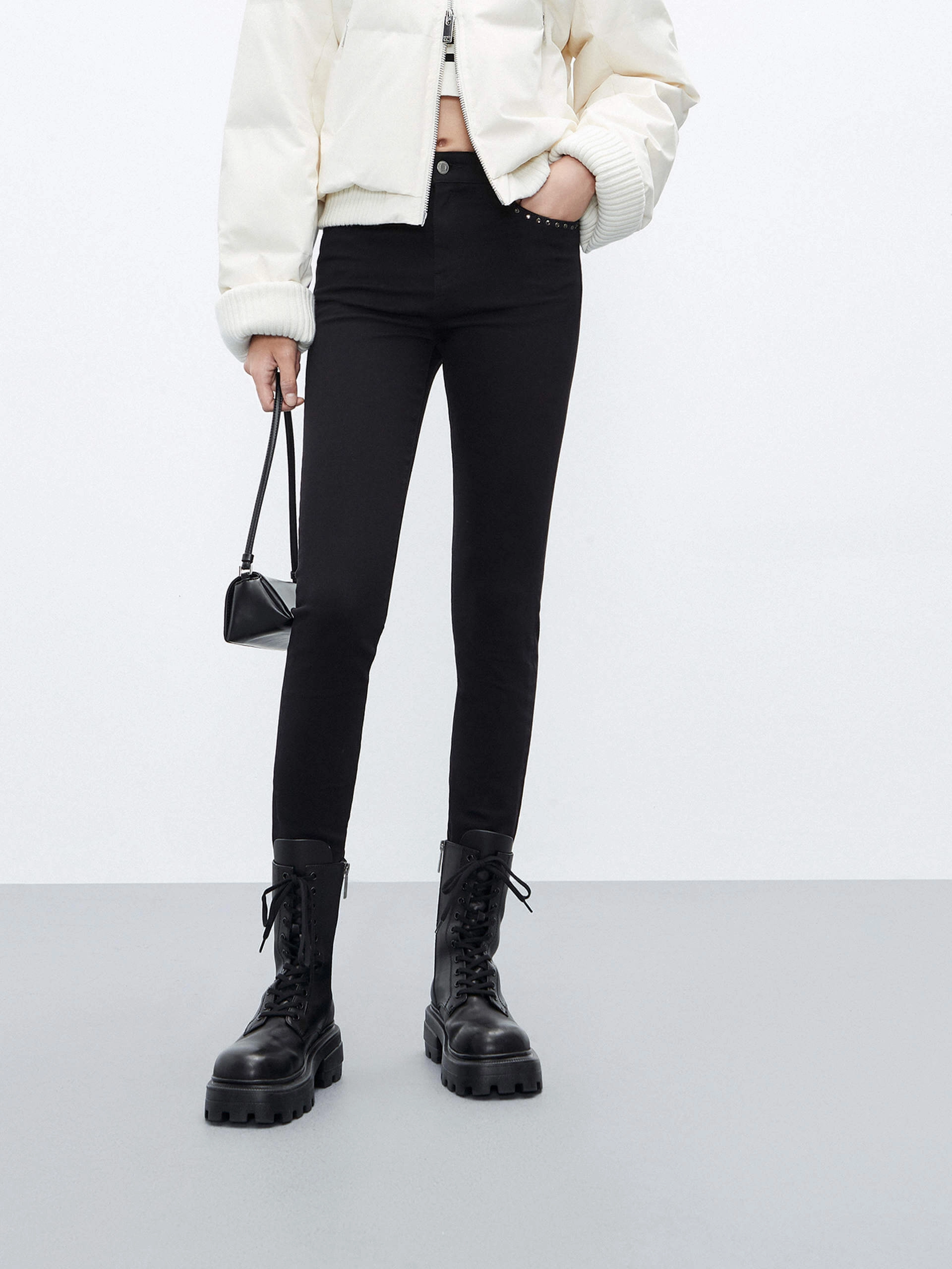 Lightwear Option Stretch Skinny Fit Jeans
