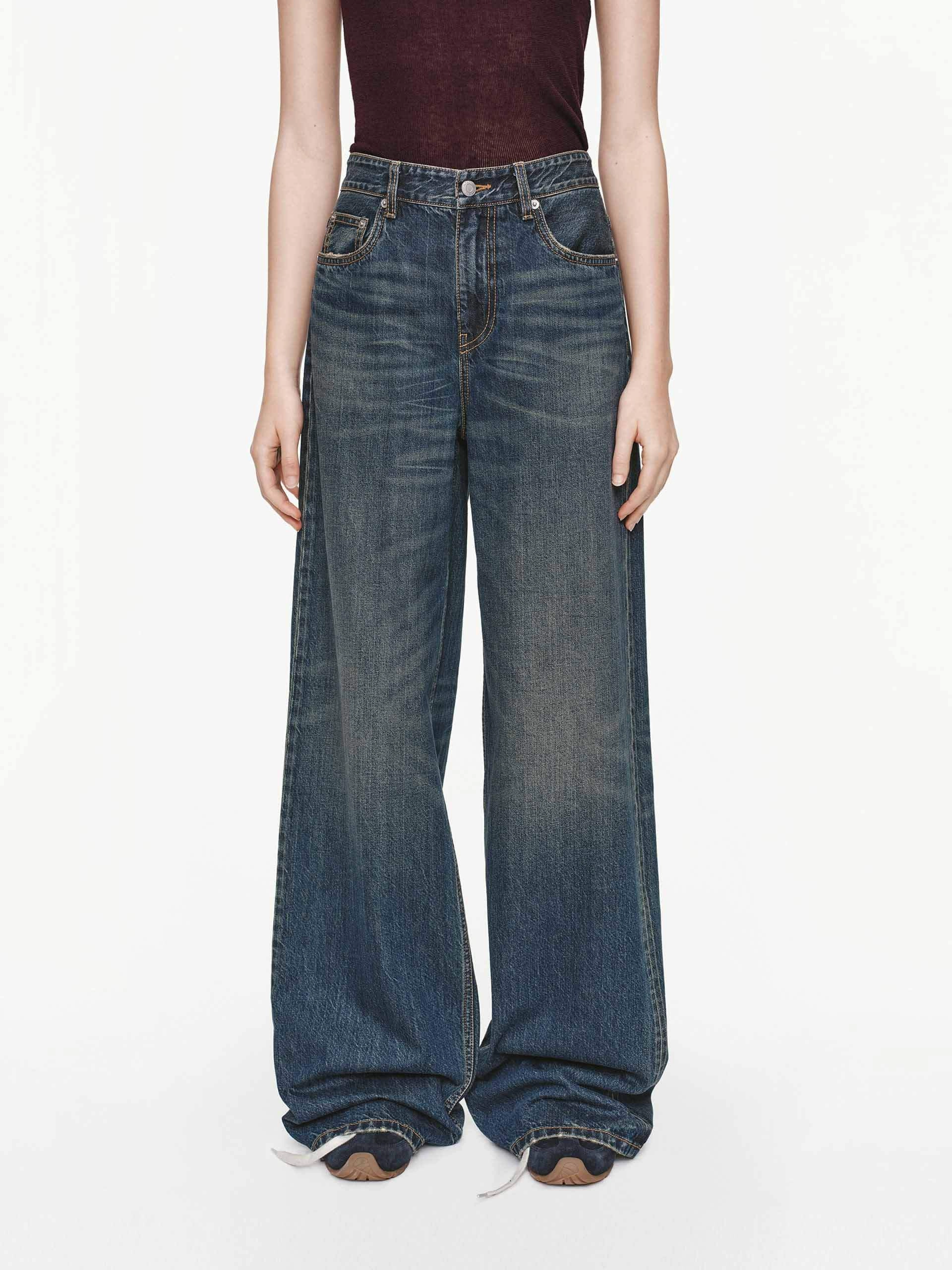 Comfy Home Comfort Weekend Getaway Whiskering Effect Jeans