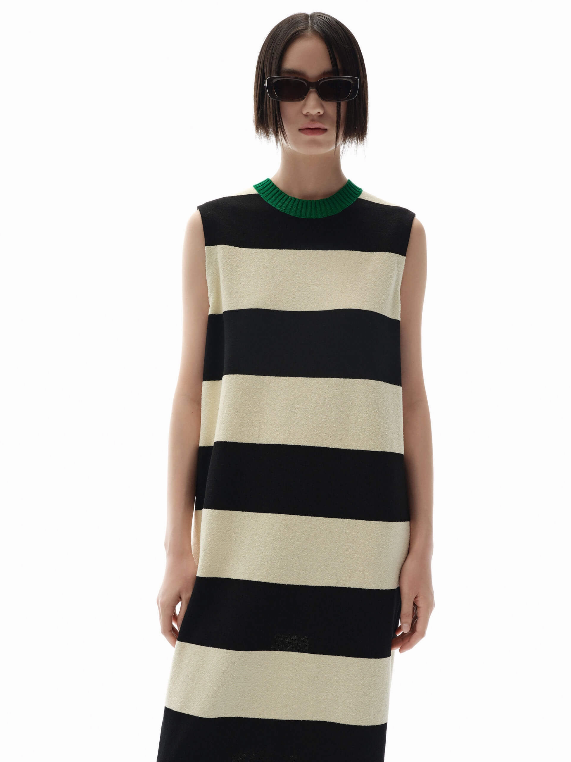 Contrast Collar Sleeveless Dress Wrinkle-Resistant Functional-Design