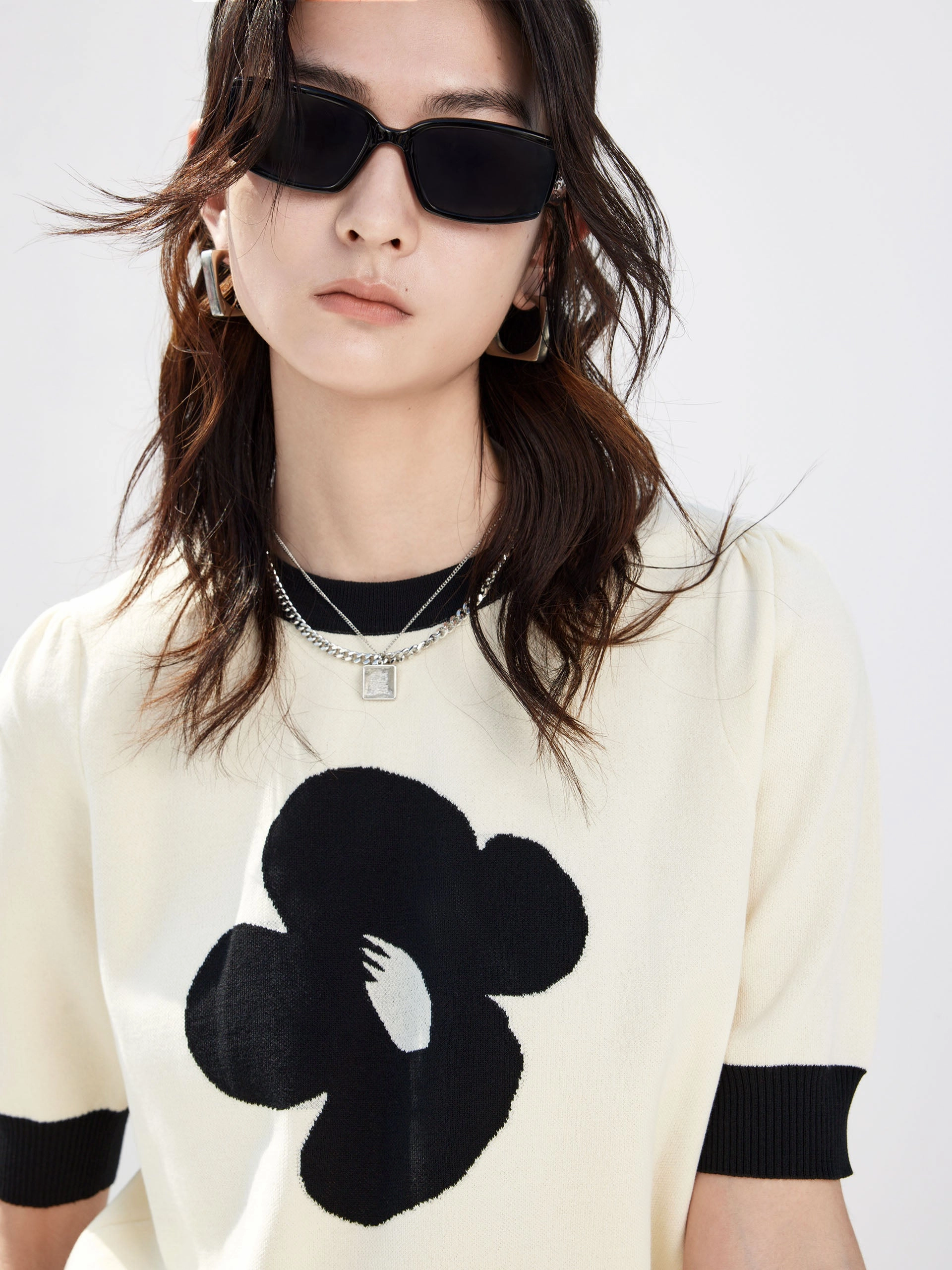 Contrast Crew Neck Knit Top QuickRelease