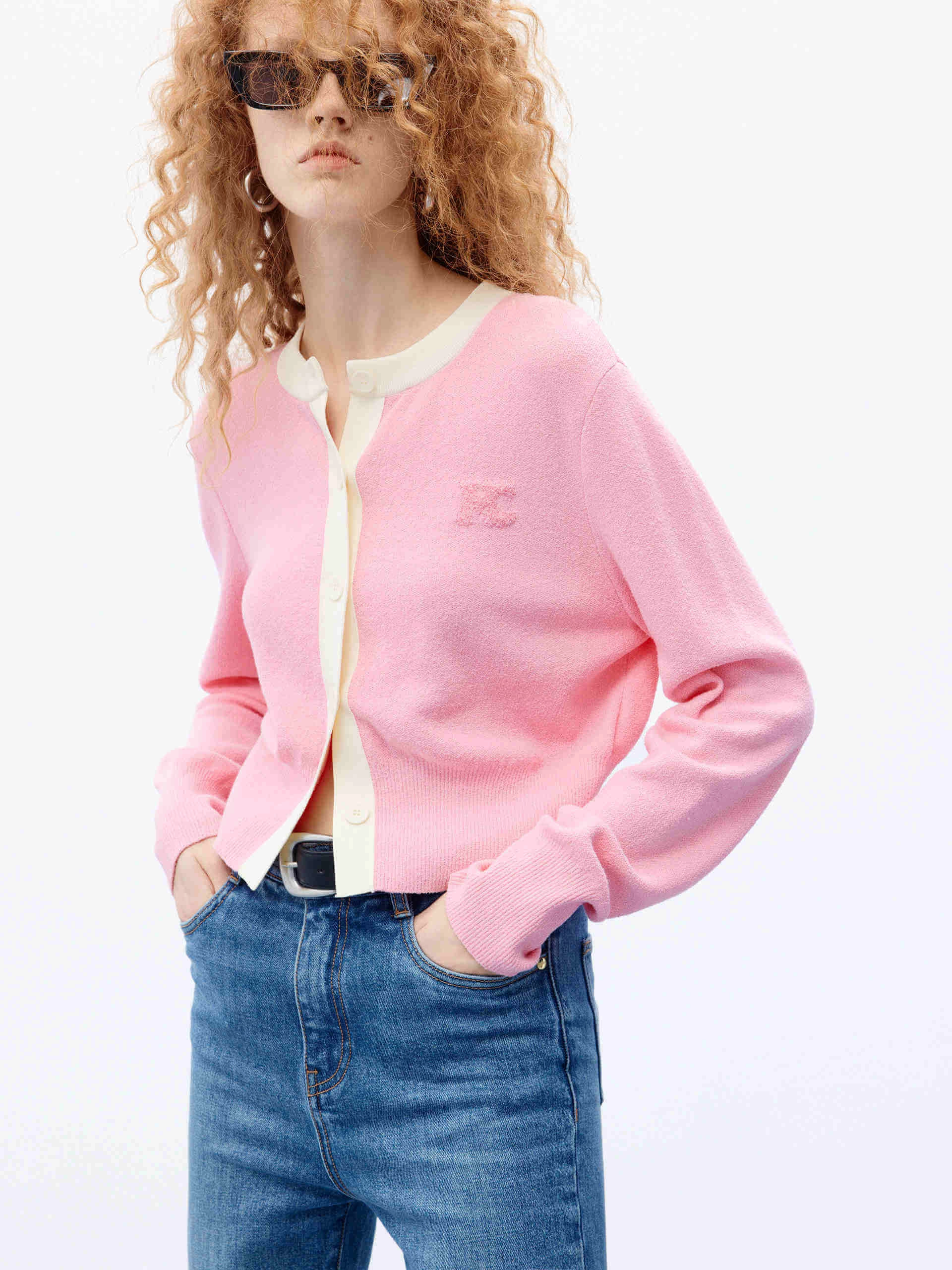 Non Restrictive Cut Contrast Details Cropped Cardigan