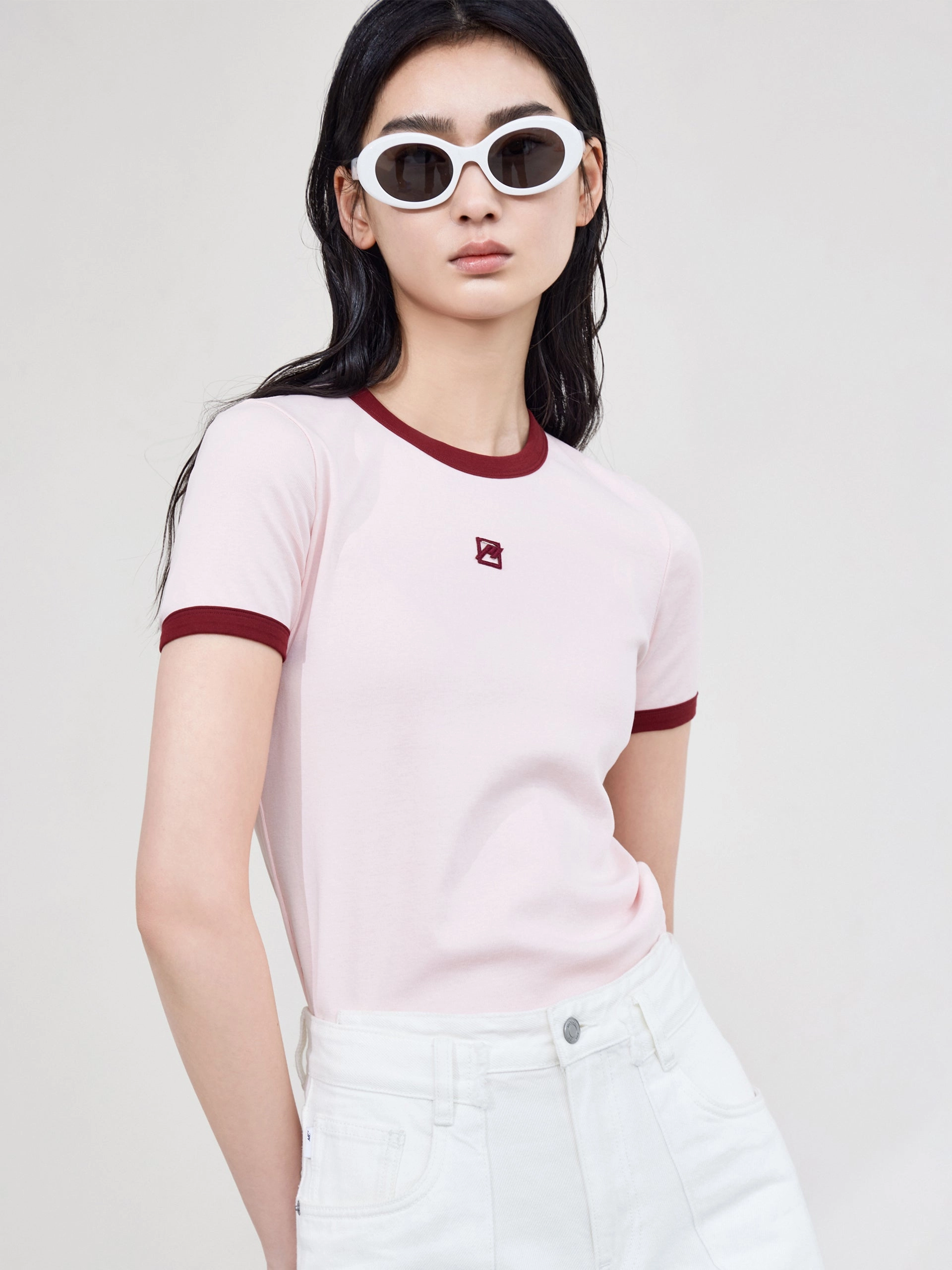 Contrast LOGO Cotton T-shirt Relaxed Fit Design