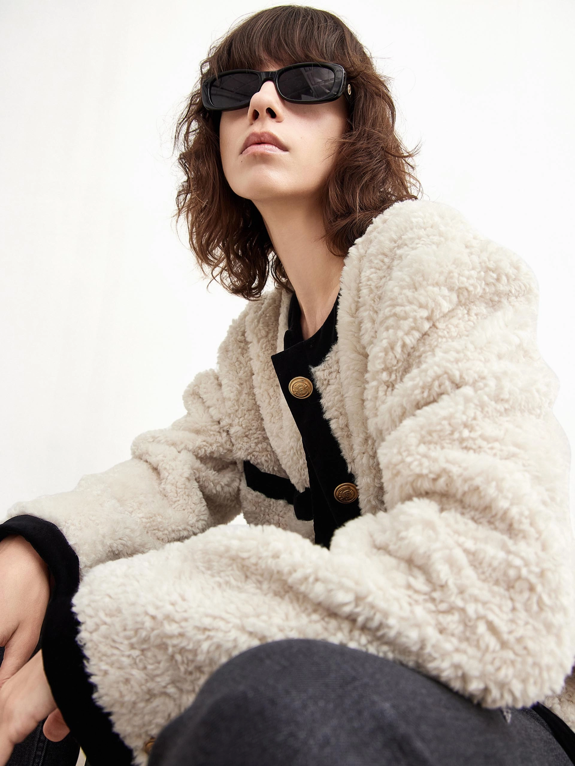 Comfort Cushion Neckline Double Stitched Hem Contrast Textured Collarless Jacket