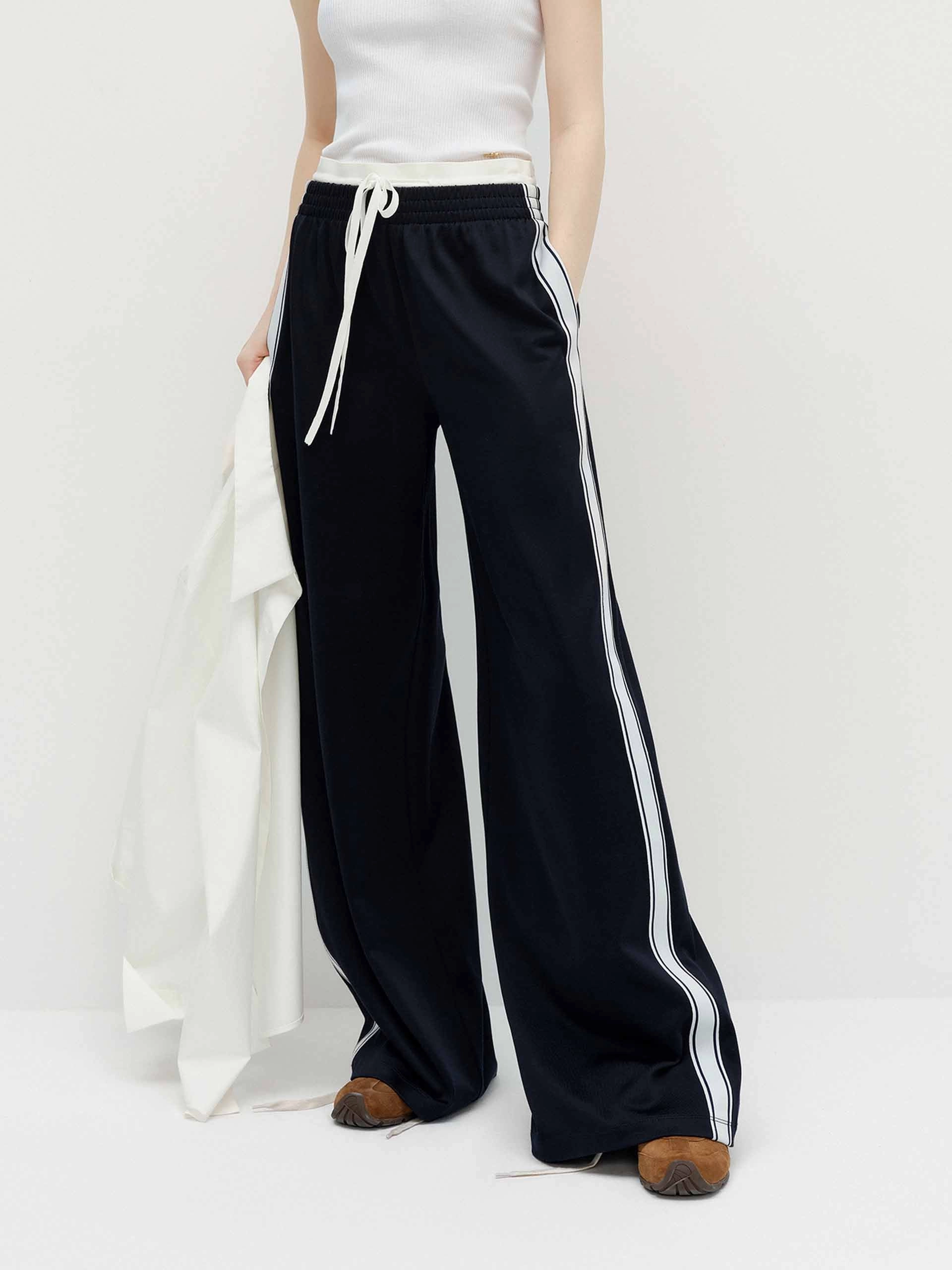 Contrast Waist Relaxed Pants High-waisted fit
