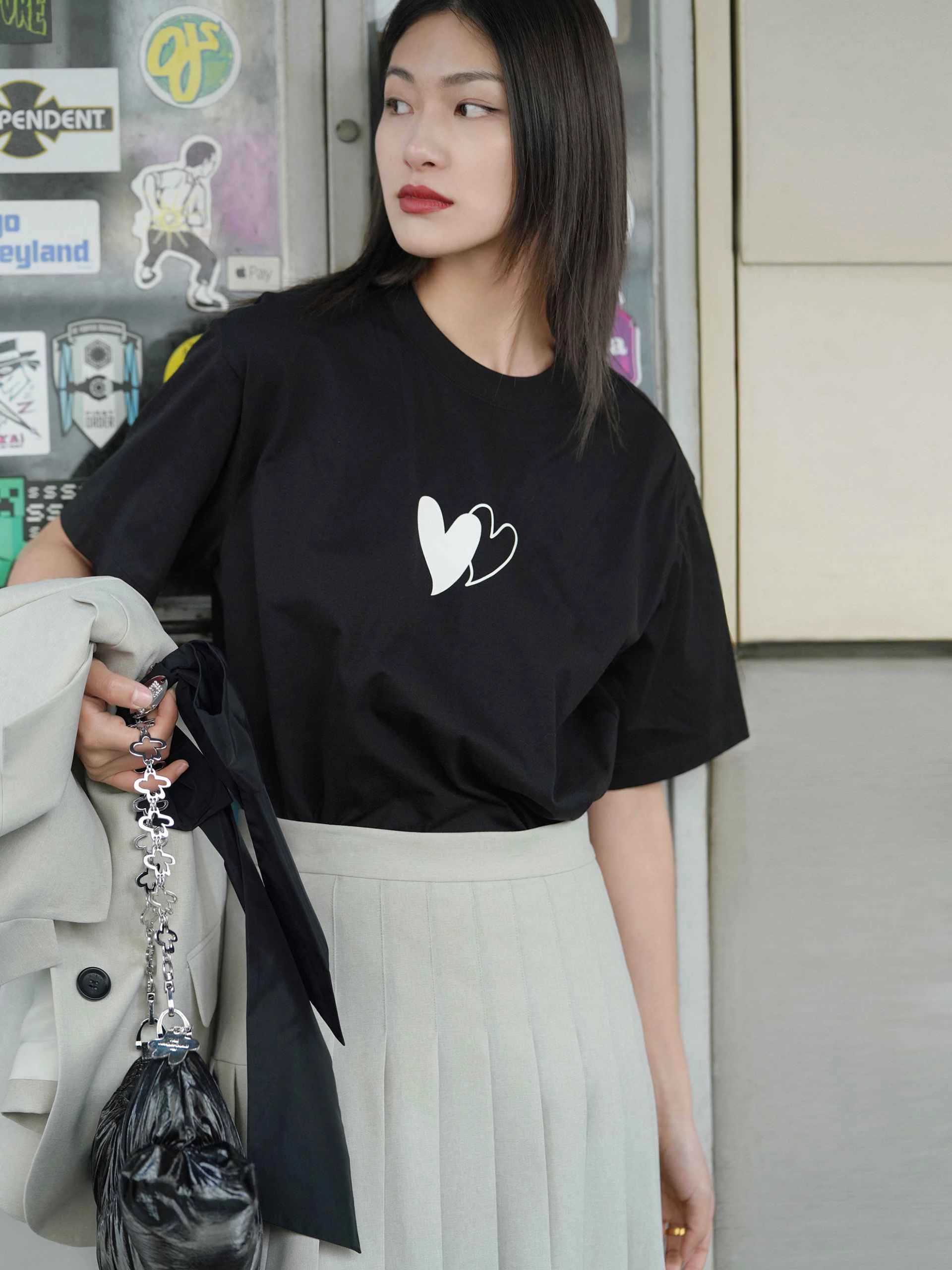Lint Resistant Surface Oversized Print Cotton Tee